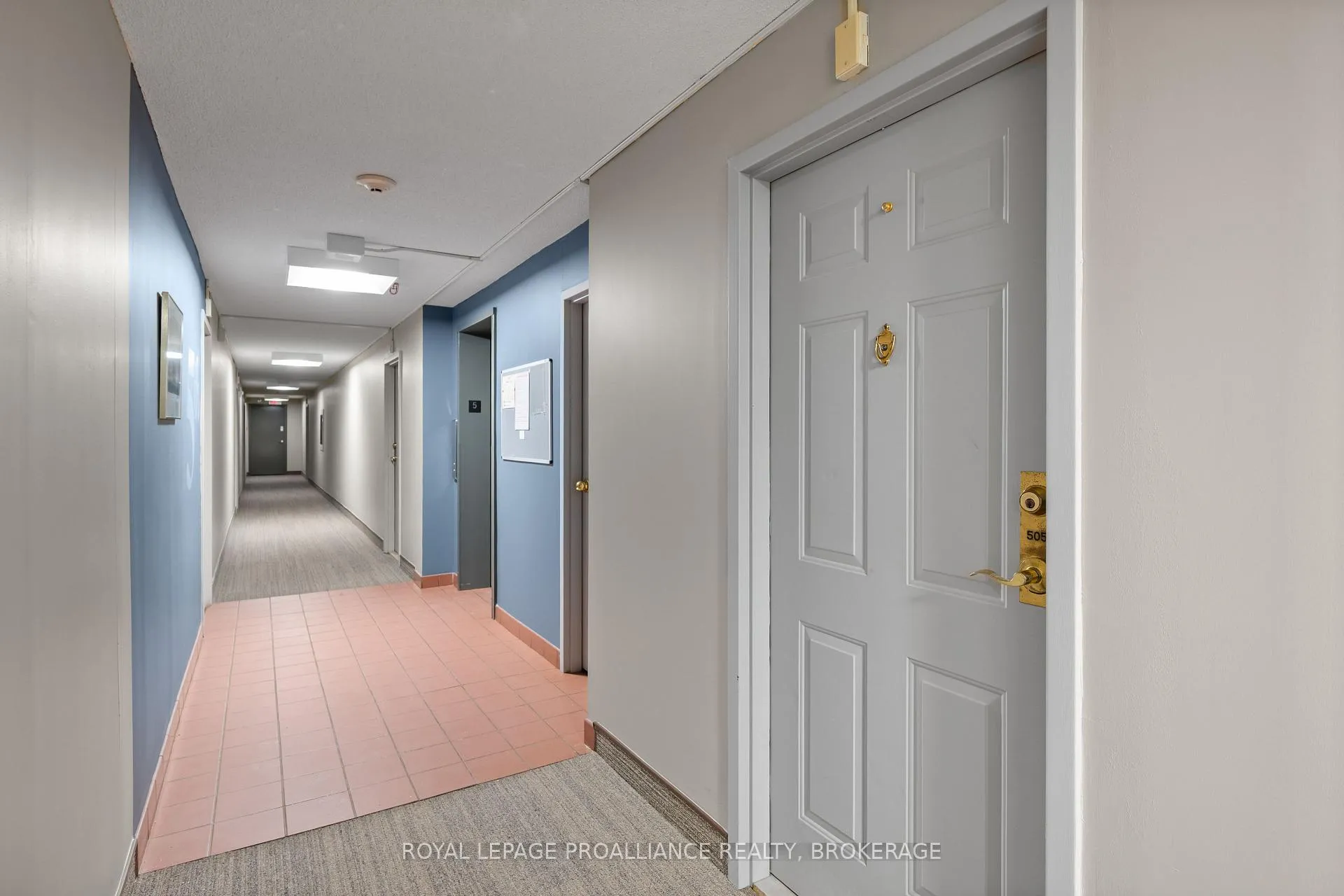 Photo 4 of Unit 505, 14 Greenview Drive, Kingston, Central City West — HOMEH