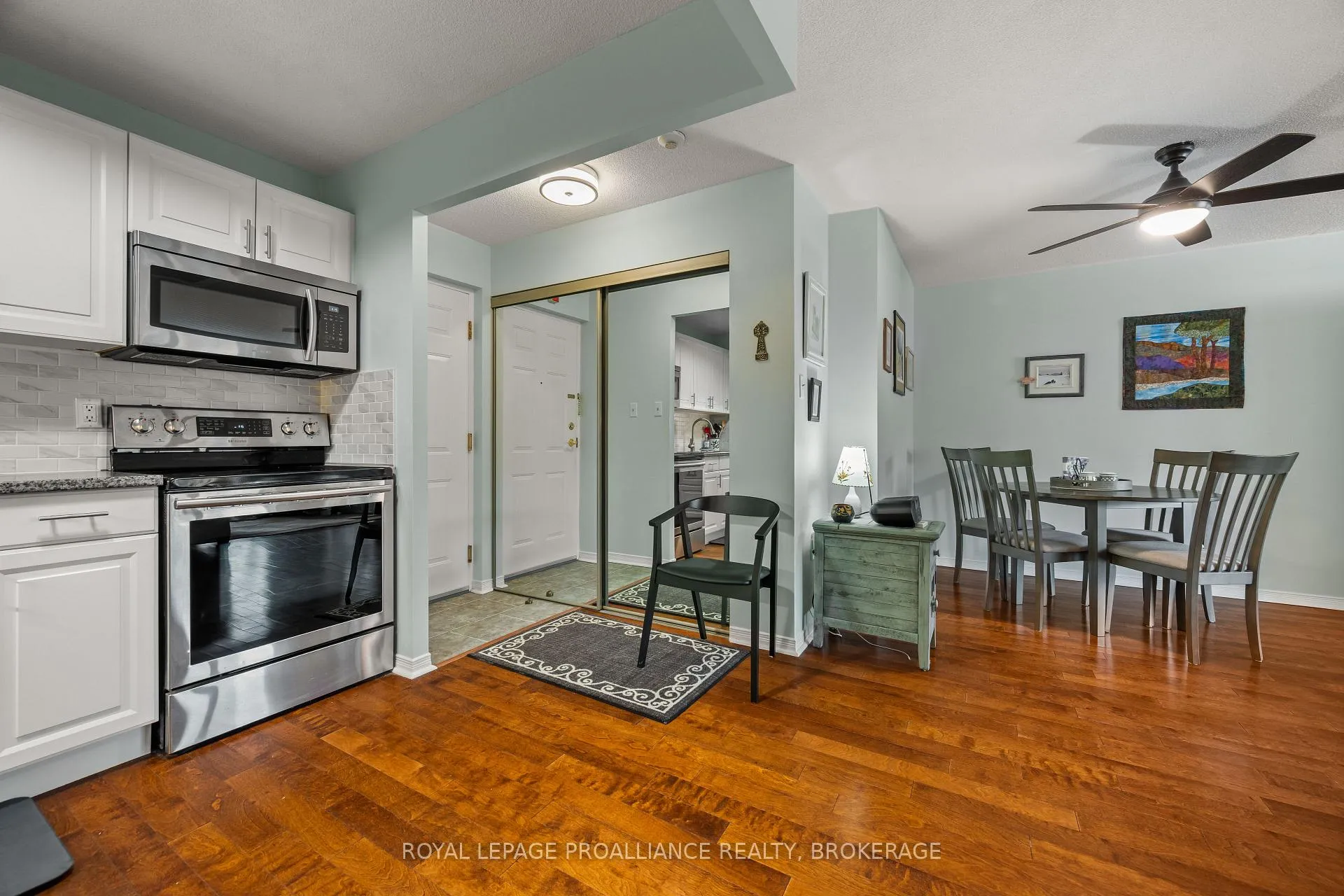 Photo 5 of Unit 505, 14 Greenview Drive, Kingston, Central City West — HOMEH
