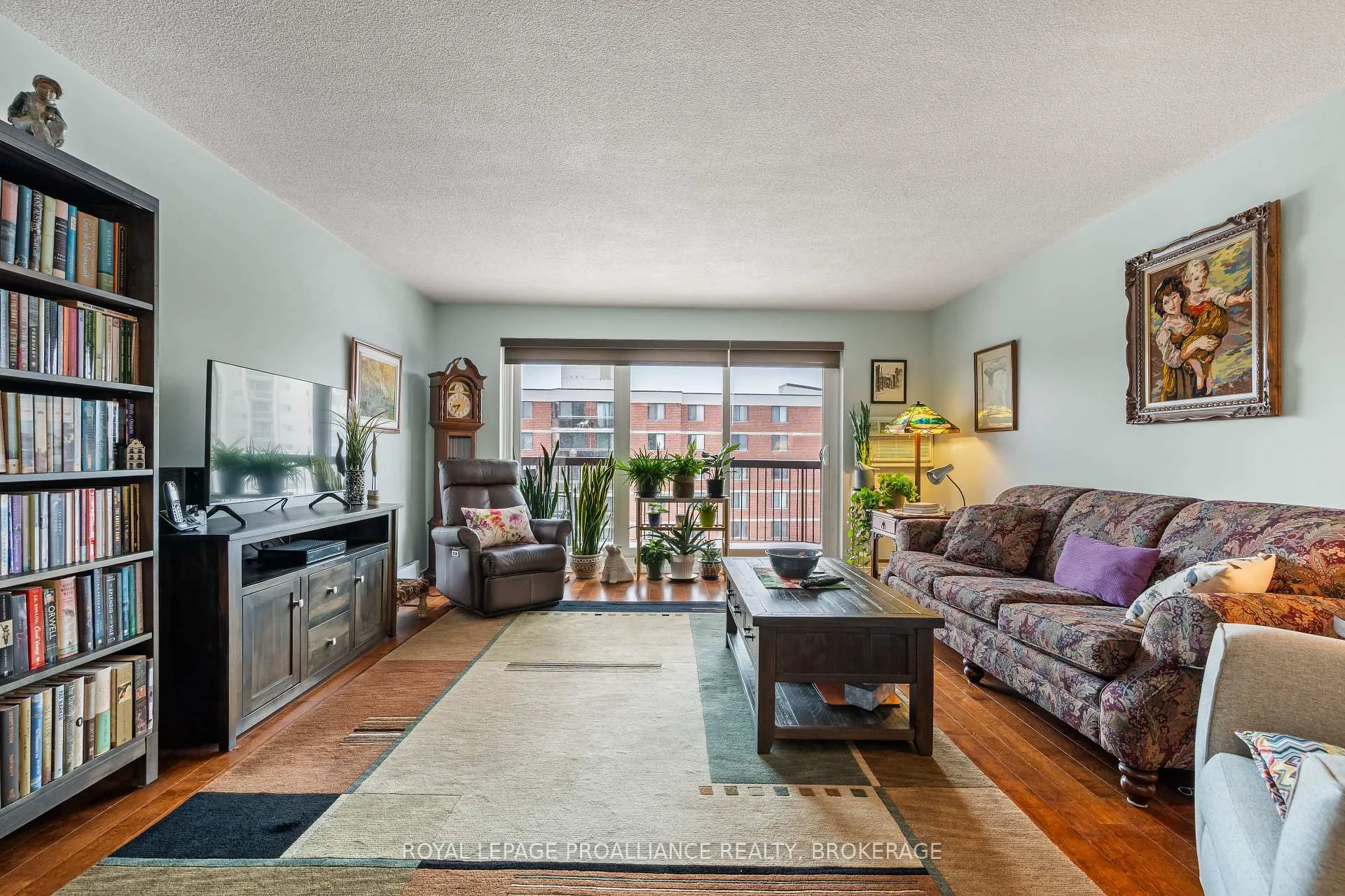 Photo 9 of Unit 505, 14 Greenview Drive, Kingston, Central City West — HOMEH