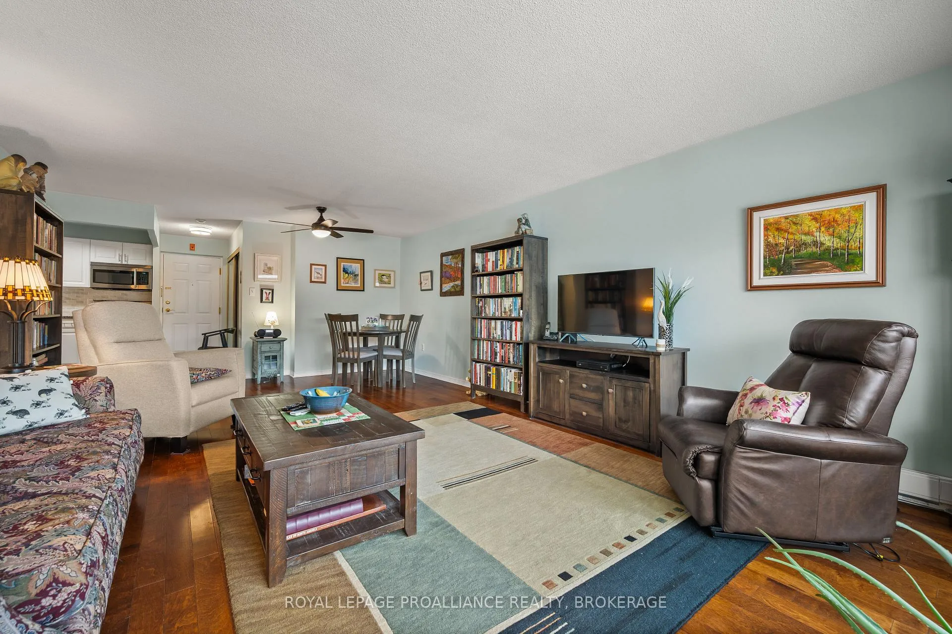 Photo 10 of Unit 505, 14 Greenview Drive, Kingston, Central City West — HOMEH