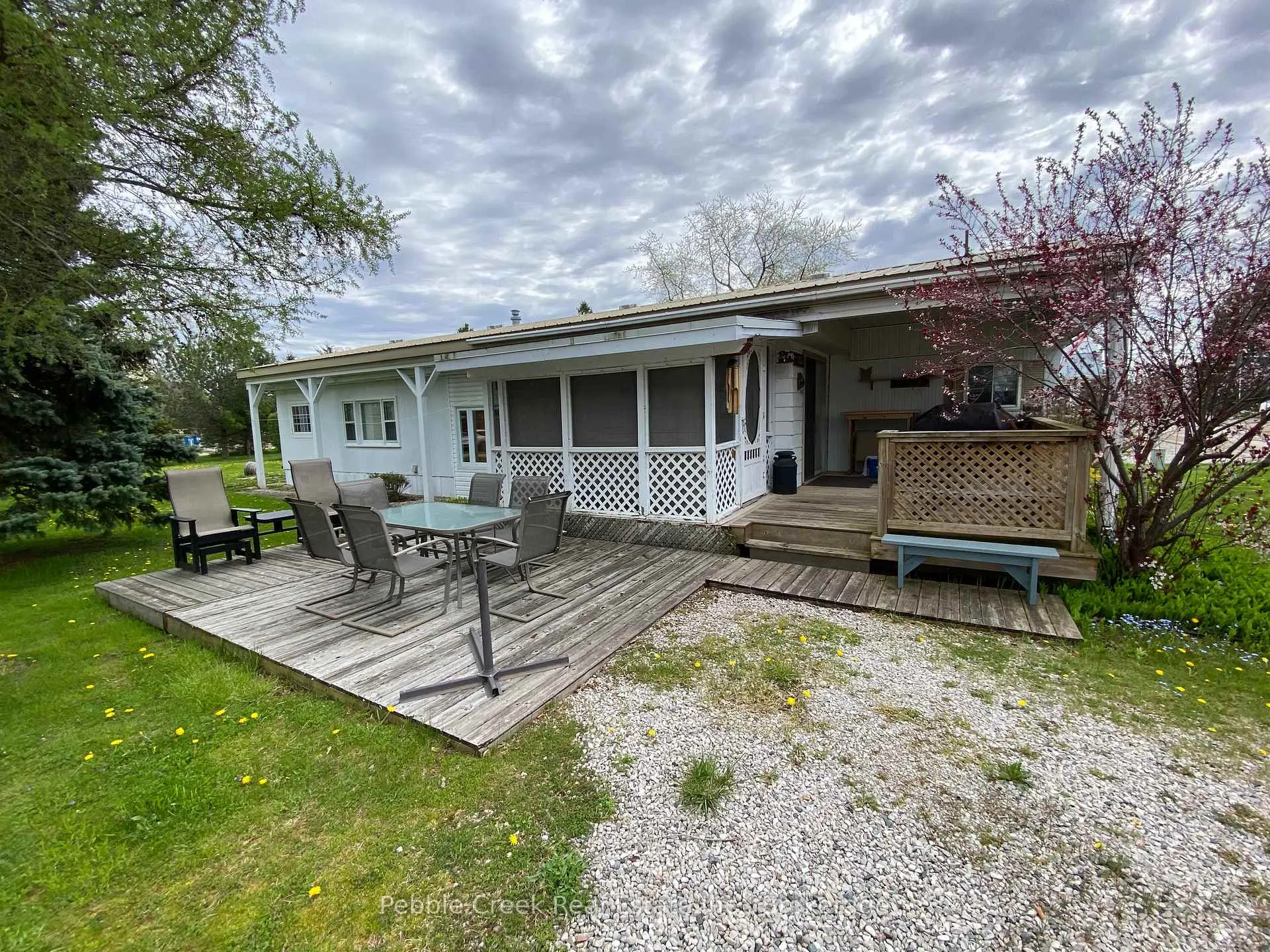 Photo 3 of 6 Turnbull's Grove Road S, Bluewater, Hay — HOMEH