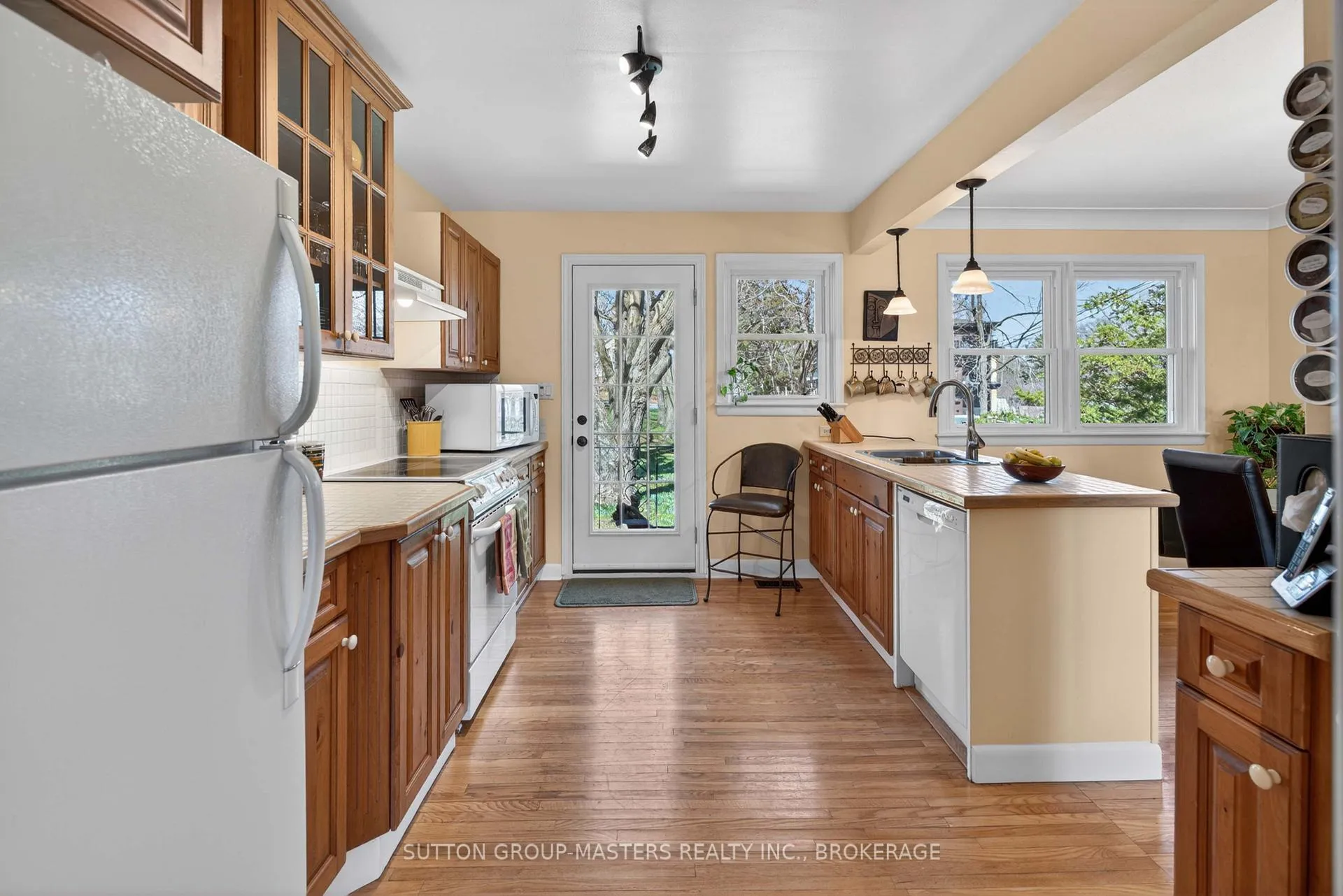 Photo 27 of 737 Tacoma Crescent, Kingston, South of Taylor-Kidd Blvd — HOMEH