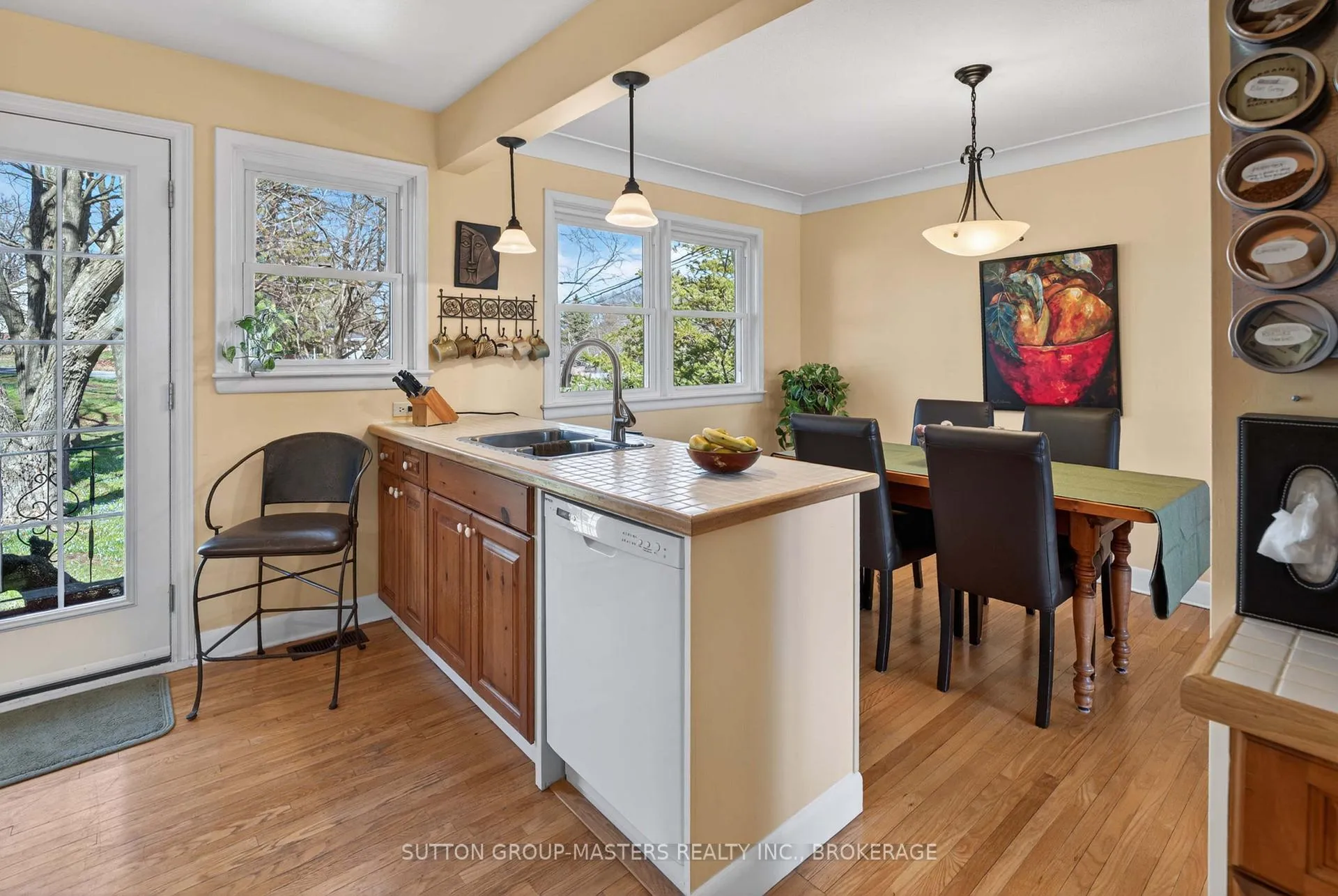 Photo 29 of 737 Tacoma Crescent, Kingston, South of Taylor-Kidd Blvd — HOMEH