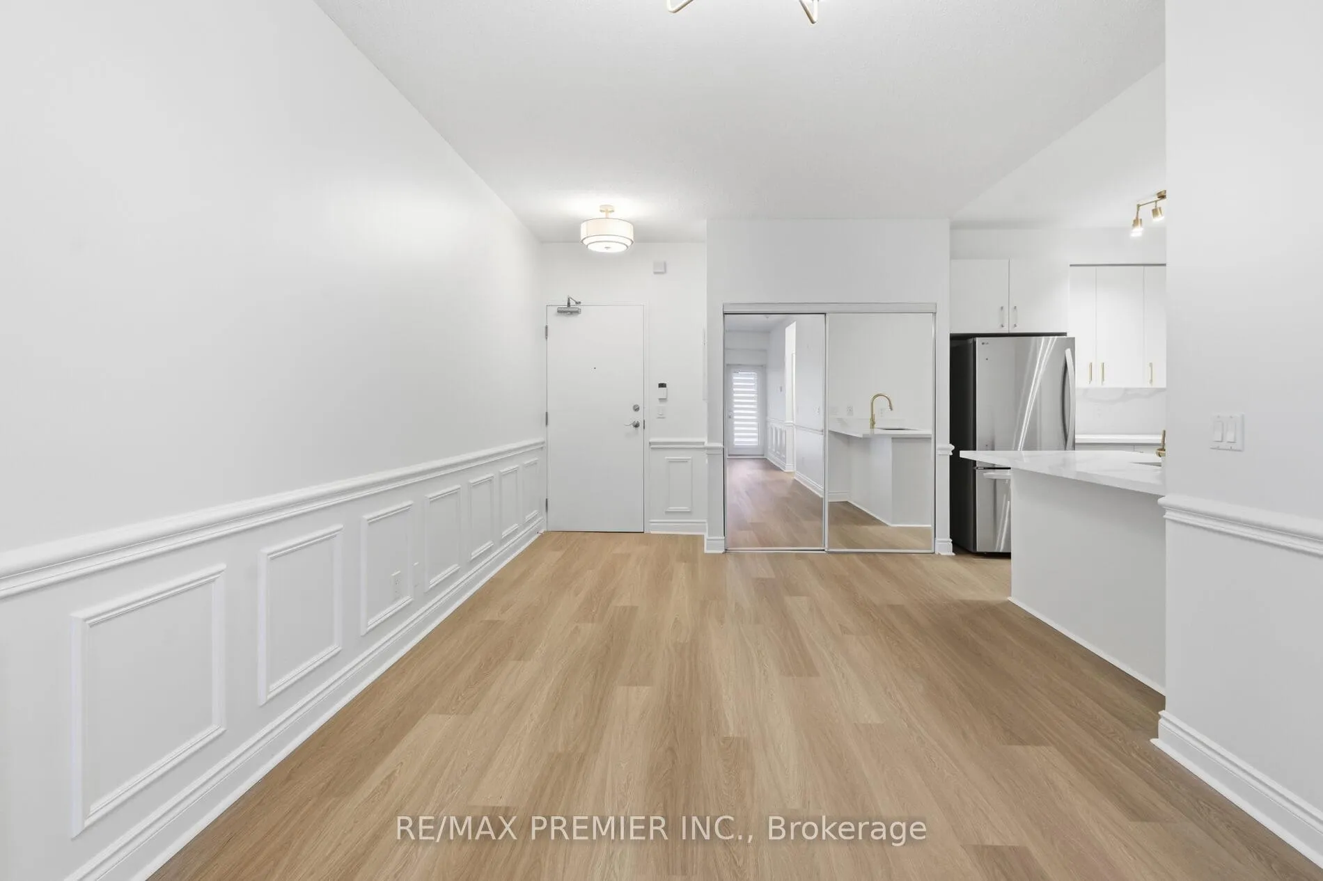 Photo 11 of Unit 106, 8201 Islington Avenue, Vaughan, Islington Woods — HOMEH