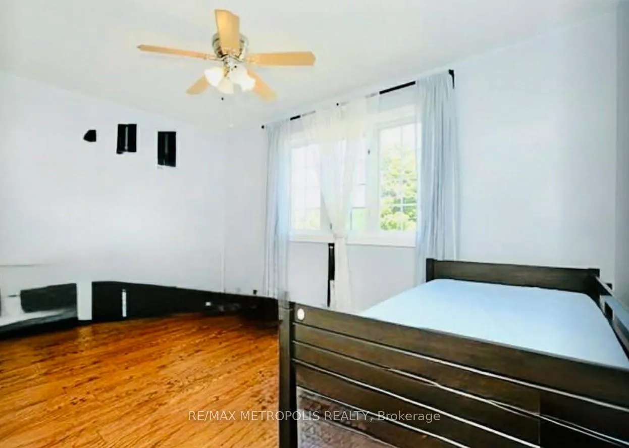 Photo 10 of Unit 32, 1100 Begley Street, Pickering, Bay Ridges — HOMEH