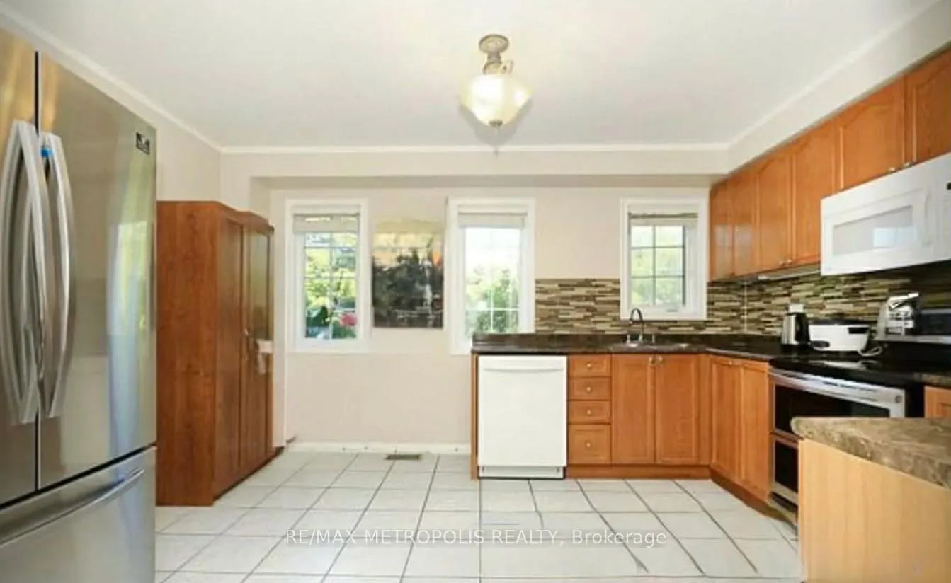 Photo 14 of Unit 32, 1100 Begley Street, Pickering, Bay Ridges — HOMEH