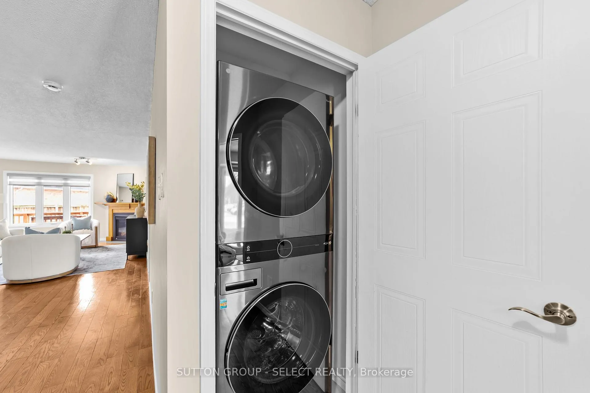 Photo 10 of Unit 49, 99 Edgevalley Road, London, East A — HOMEH