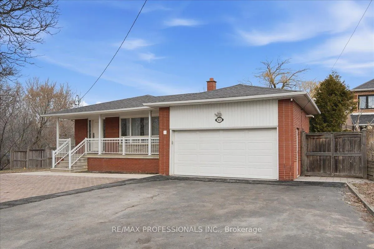 Photo 4 of Unit A, 9611 Keele Street, Vaughan, Maple — HOMEH