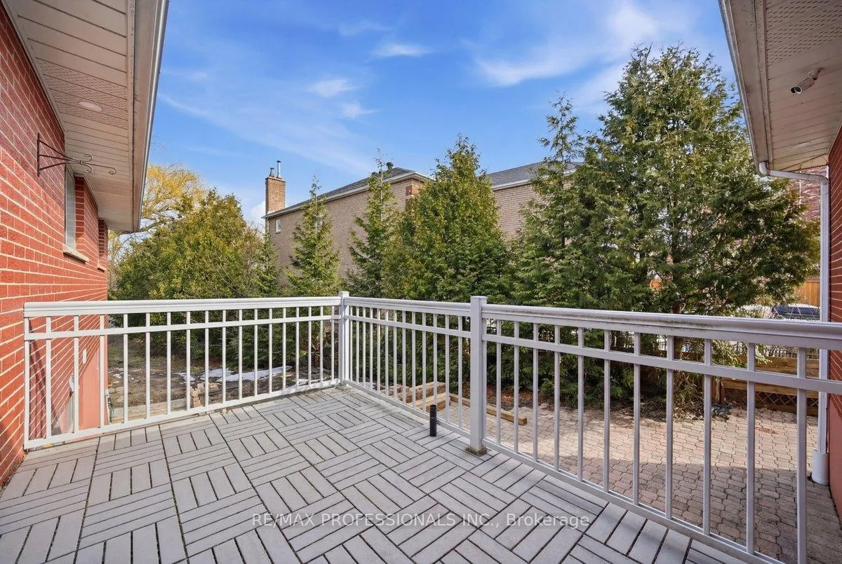 Photo 21 of Unit A, 9611 Keele Street, Vaughan, Maple — HOMEH