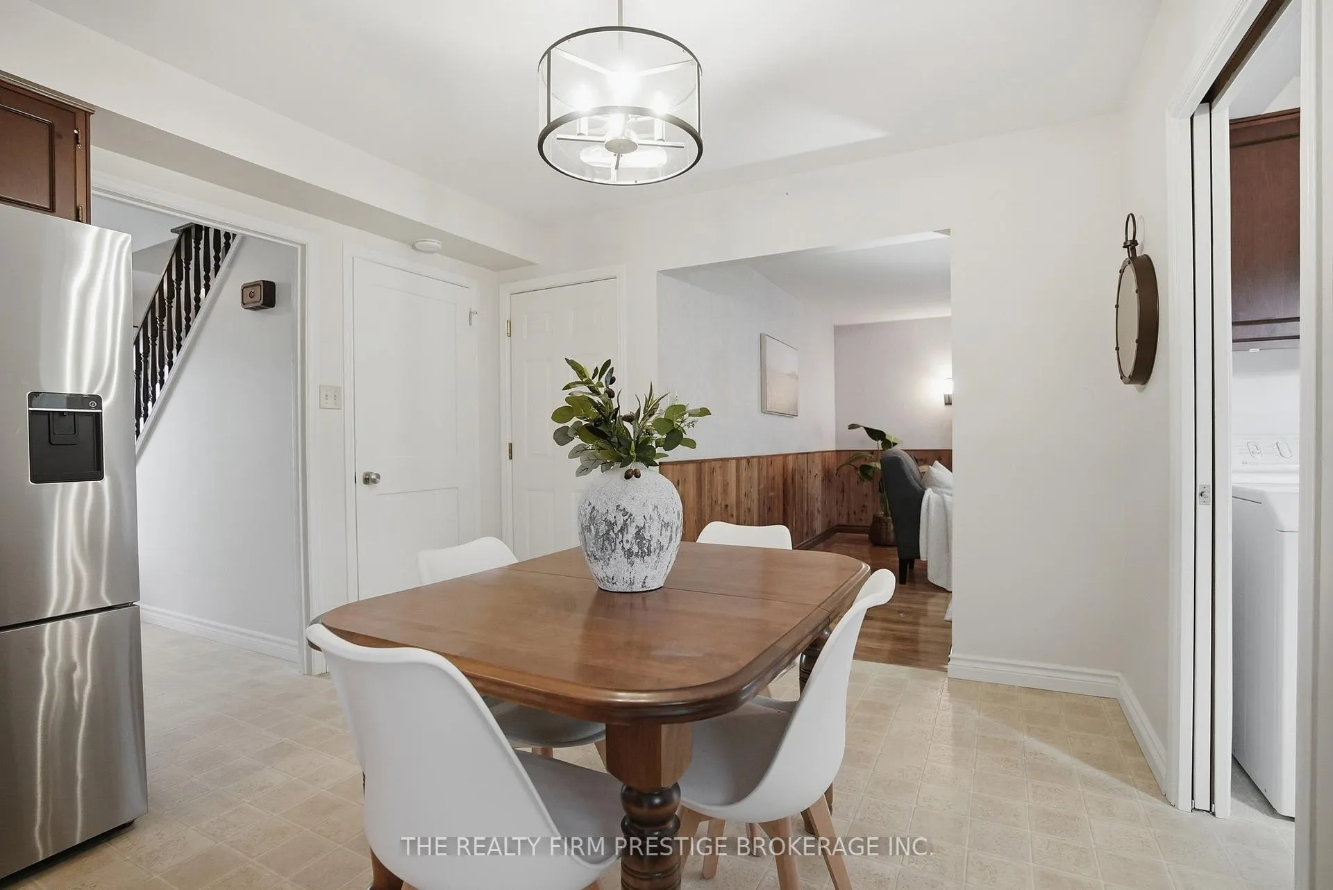 Photo 18 of 1050 Mahogany Crescent, London, North P — HOMEH