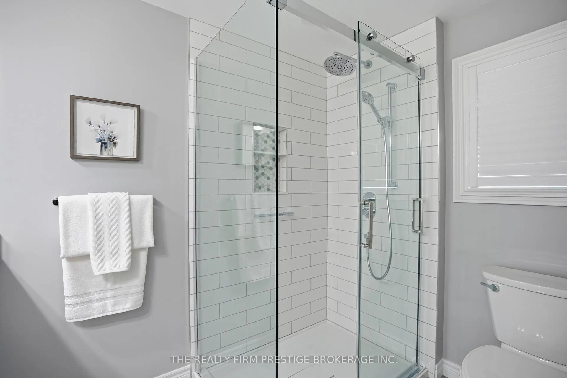 Photo 29 of 1050 Mahogany Crescent, London, North P — HOMEH
