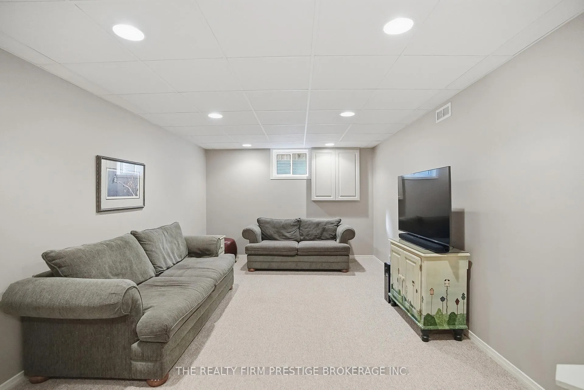 Photo 35 of 1050 Mahogany Crescent, London, North P — HOMEH
