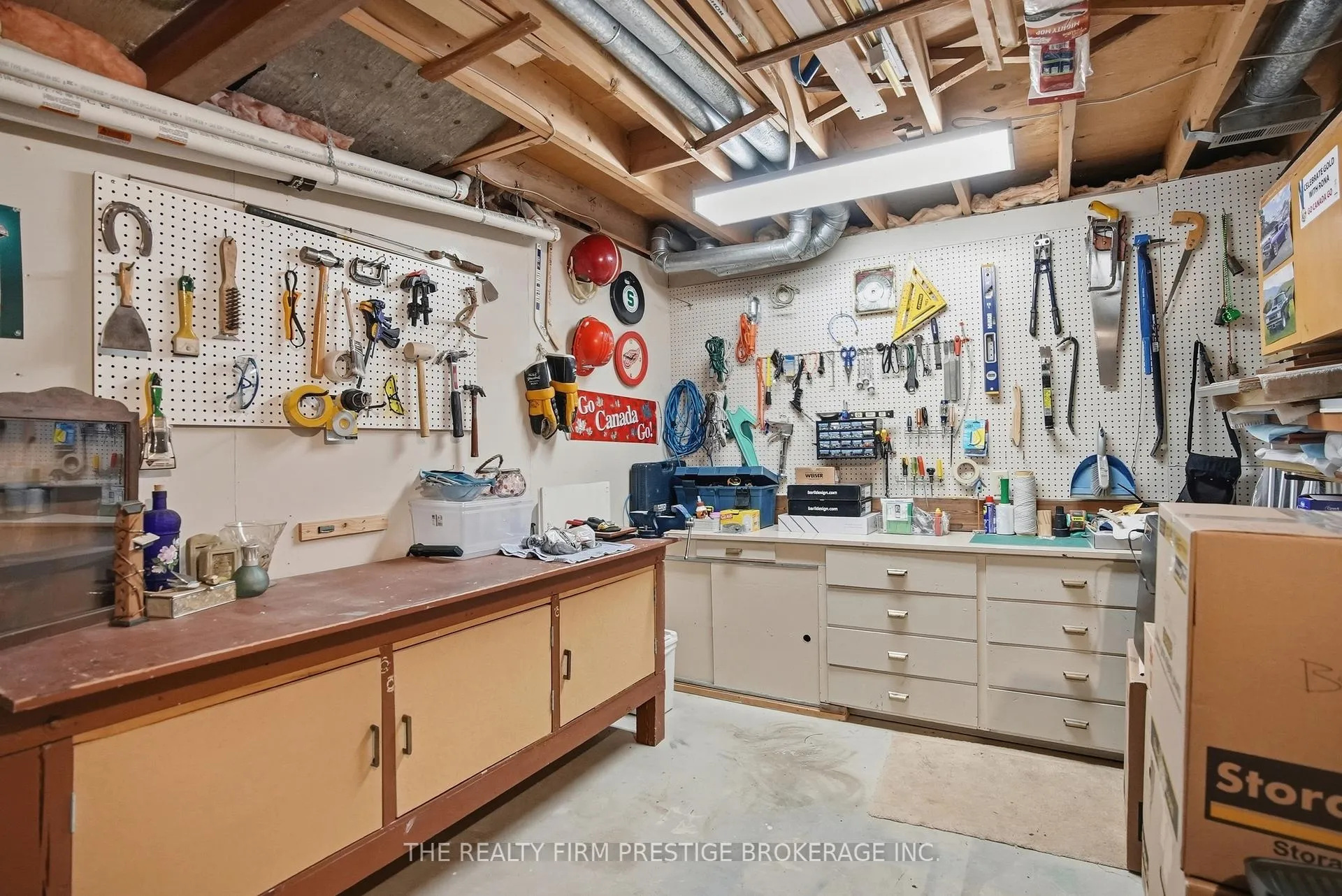 Photo 40 of 1050 Mahogany Crescent, London, North P — HOMEH