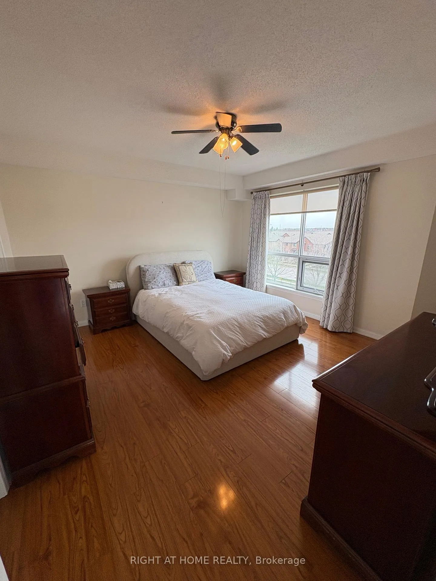 Photo 35 of Unit 505, 94 Dean Avenue, Barrie, Painswick South — HOMEH