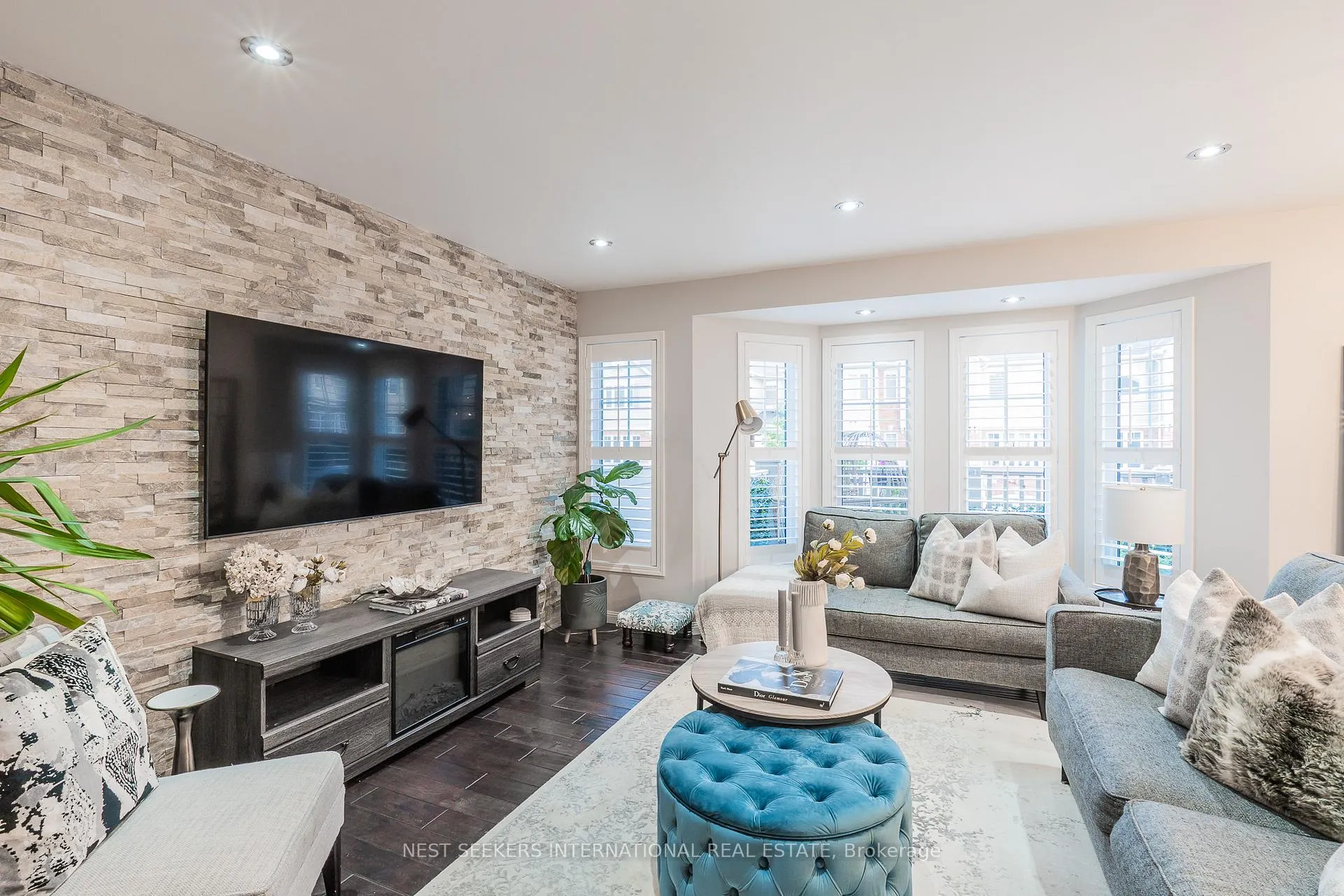 Photo 9 of 7 Suitor Court, Milton, Willmott — HOMEH