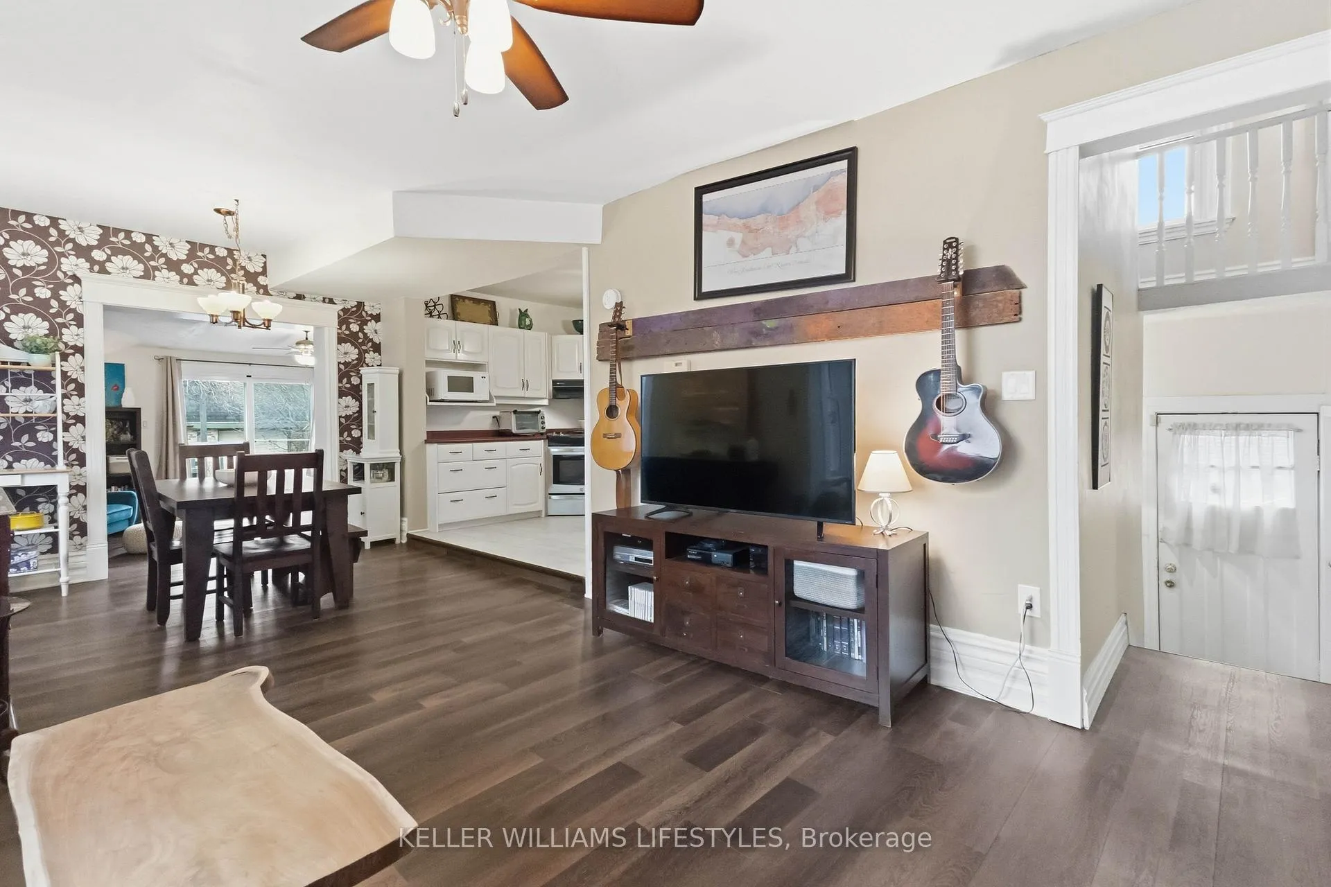 Photo 12 of 745 Whetter Avenue, London, South H — HOMEH