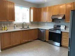 Photo 10 of 67 Yale Lane, Markham, Cornell — HOMEH