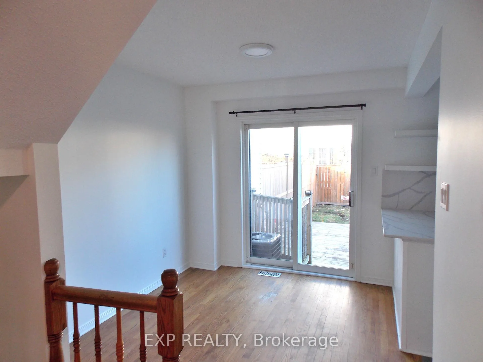Photo 5 of 136 Inverkip Avenue, Ottawa, Hunt Club Park/Greenboro — HOMEH