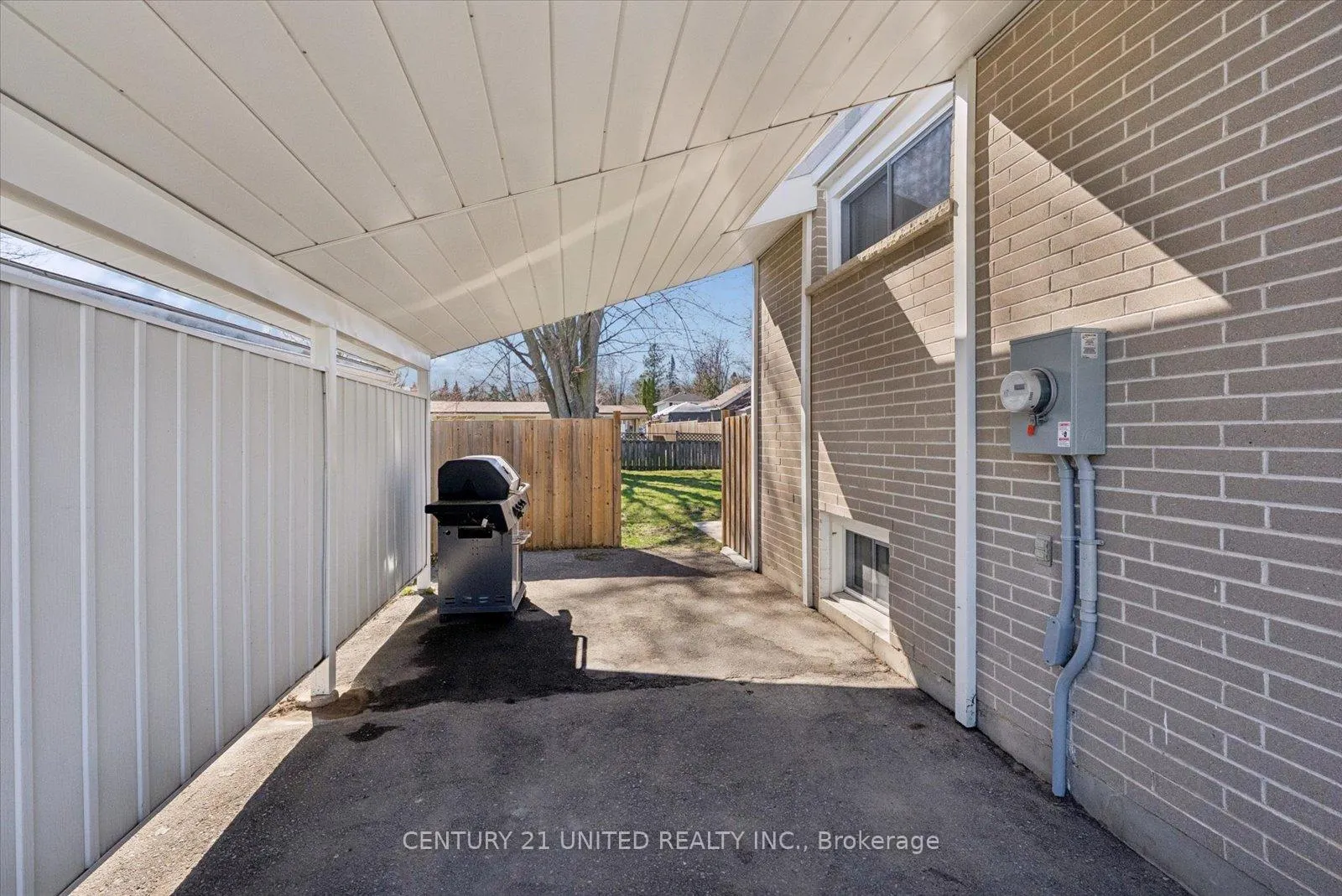 Photo 28 of 1309 Royal Drive, Peterborough, Northcrest Ward 5 — HOMEH