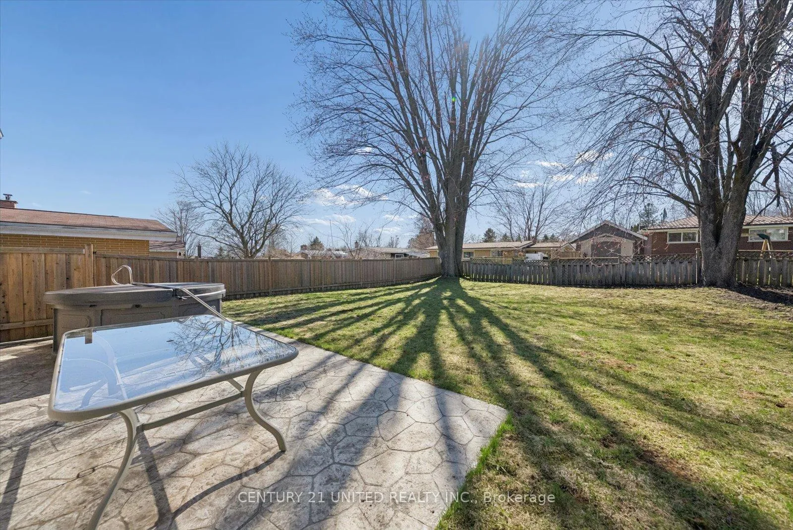 Photo 31 of 1309 Royal Drive, Peterborough, Northcrest Ward 5 — HOMEH
