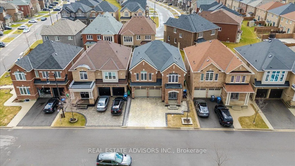 Photo 42 of 39 Unwind Crescent, Brampton, Credit Valley — HOMEH