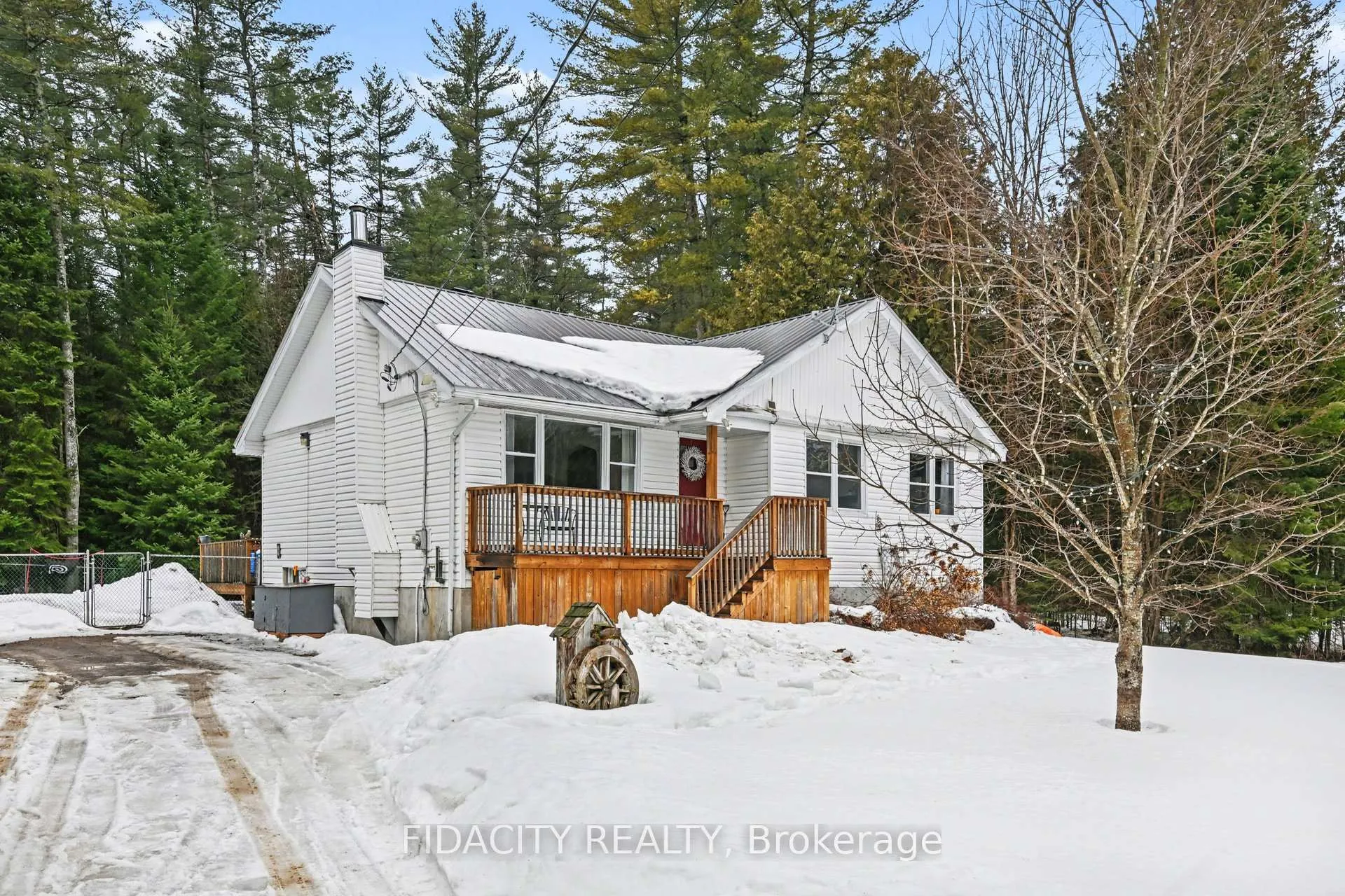 Photo 4 of 145 Bellamy Road, McNab/Braeside, Mcnab/Braeside Twps — HOMEH