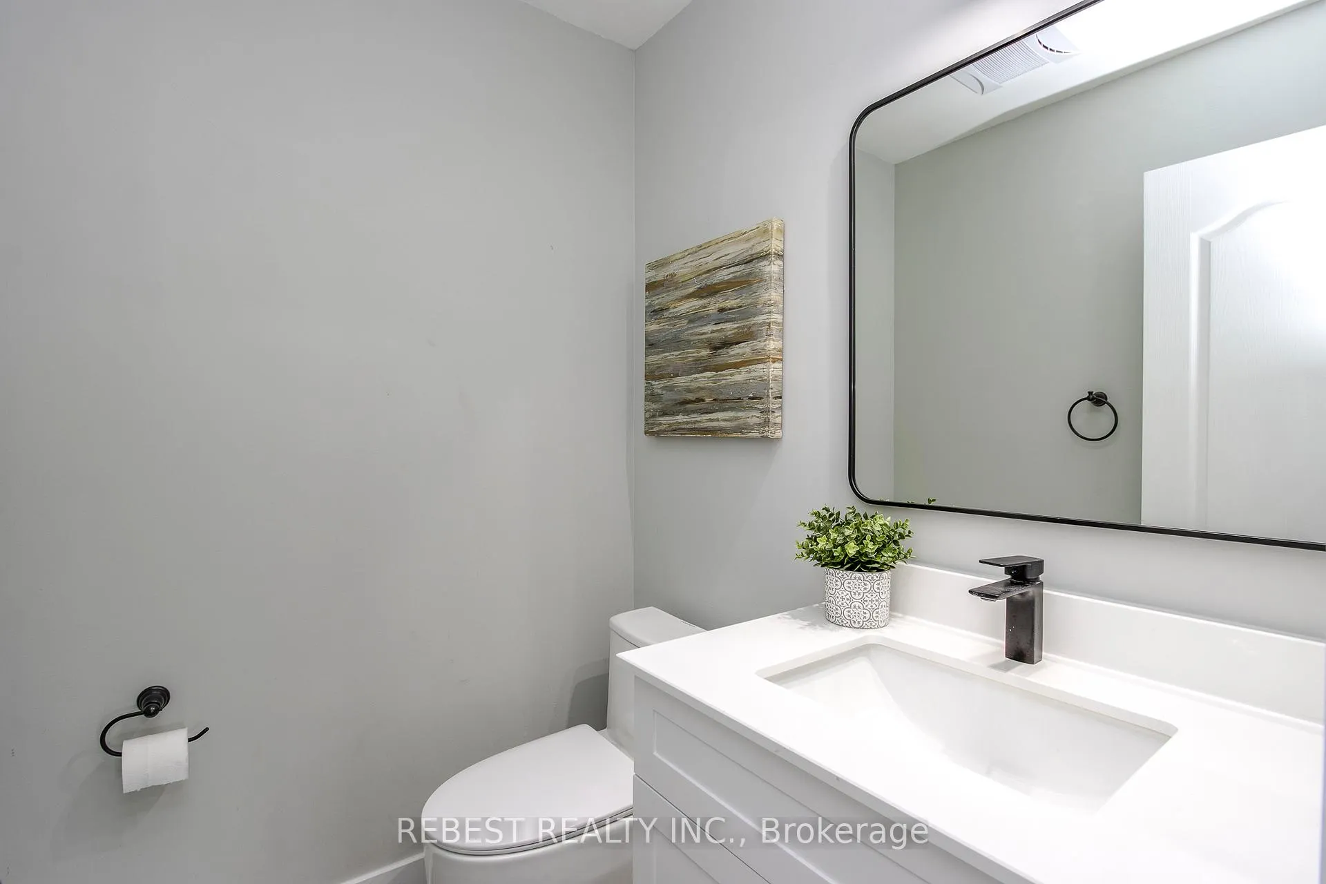 Photo 10 of Unit Main Floor, 92 Lillian Crescent, Barrie, Sunnidale — HOMEH