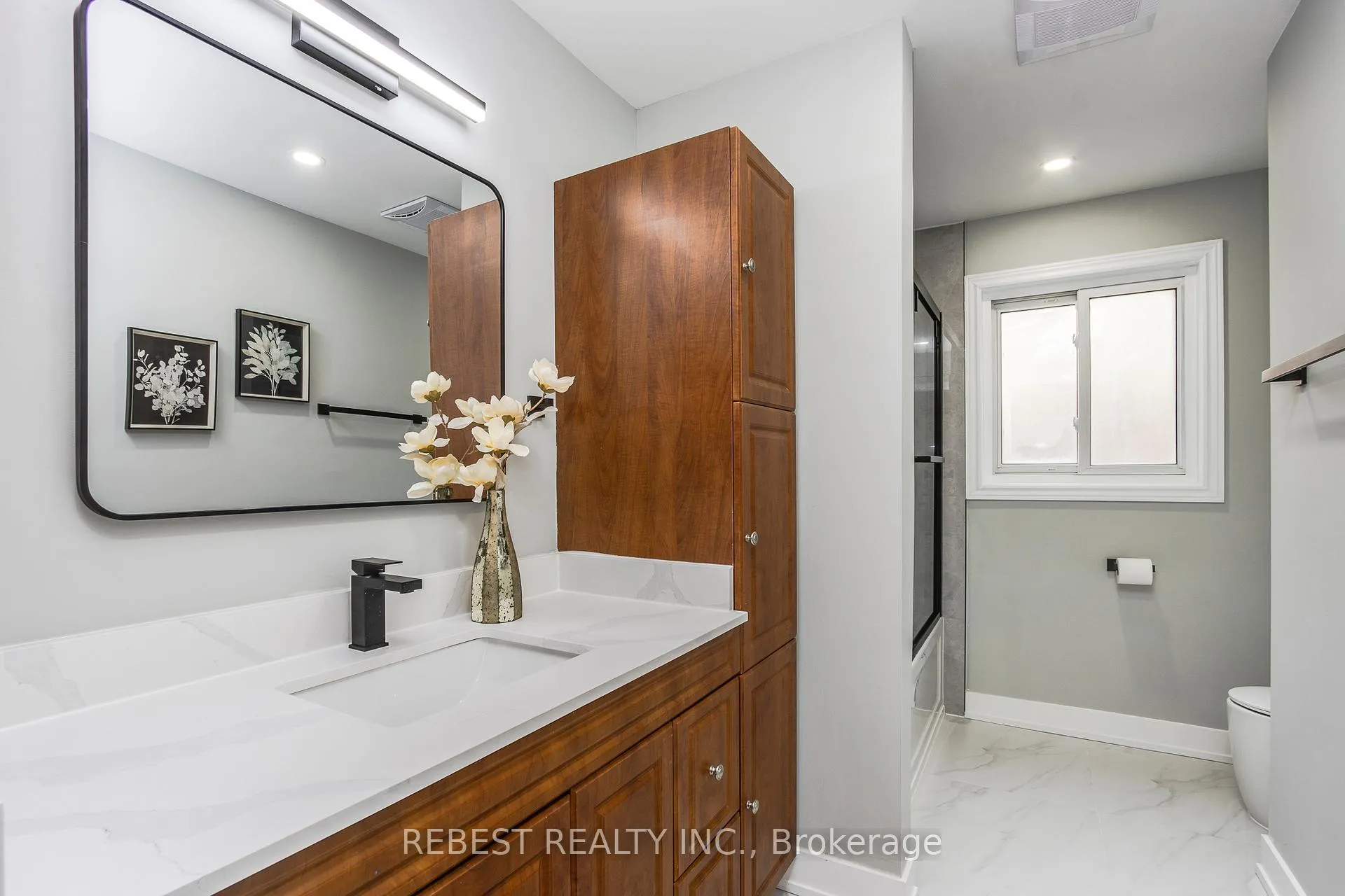 Photo 25 of Unit Main Floor, 92 Lillian Crescent, Barrie, Sunnidale — HOMEH