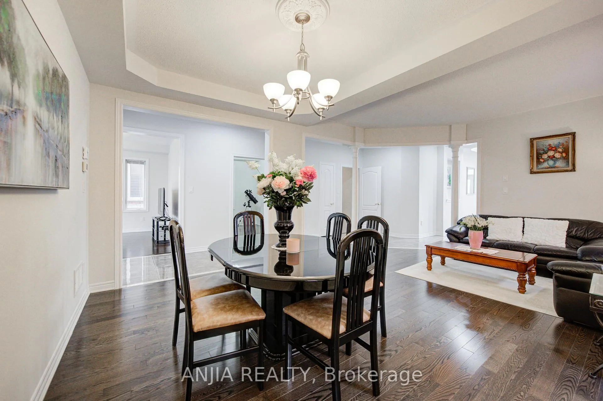 Photo 11 of 1165 Blencowe Crescent, Newmarket, Stonehaven-Wyndham — HOMEH