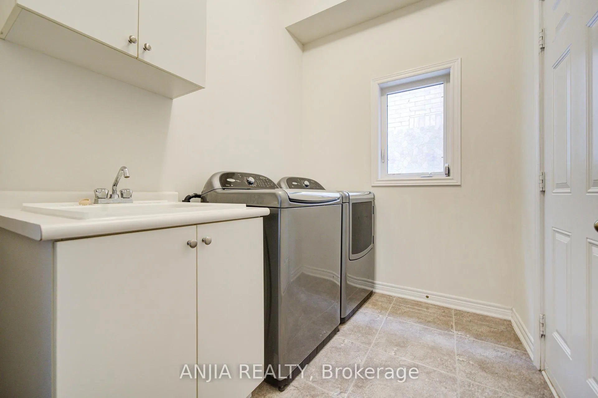 Photo 41 of 1165 Blencowe Crescent, Newmarket, Stonehaven-Wyndham — HOMEH