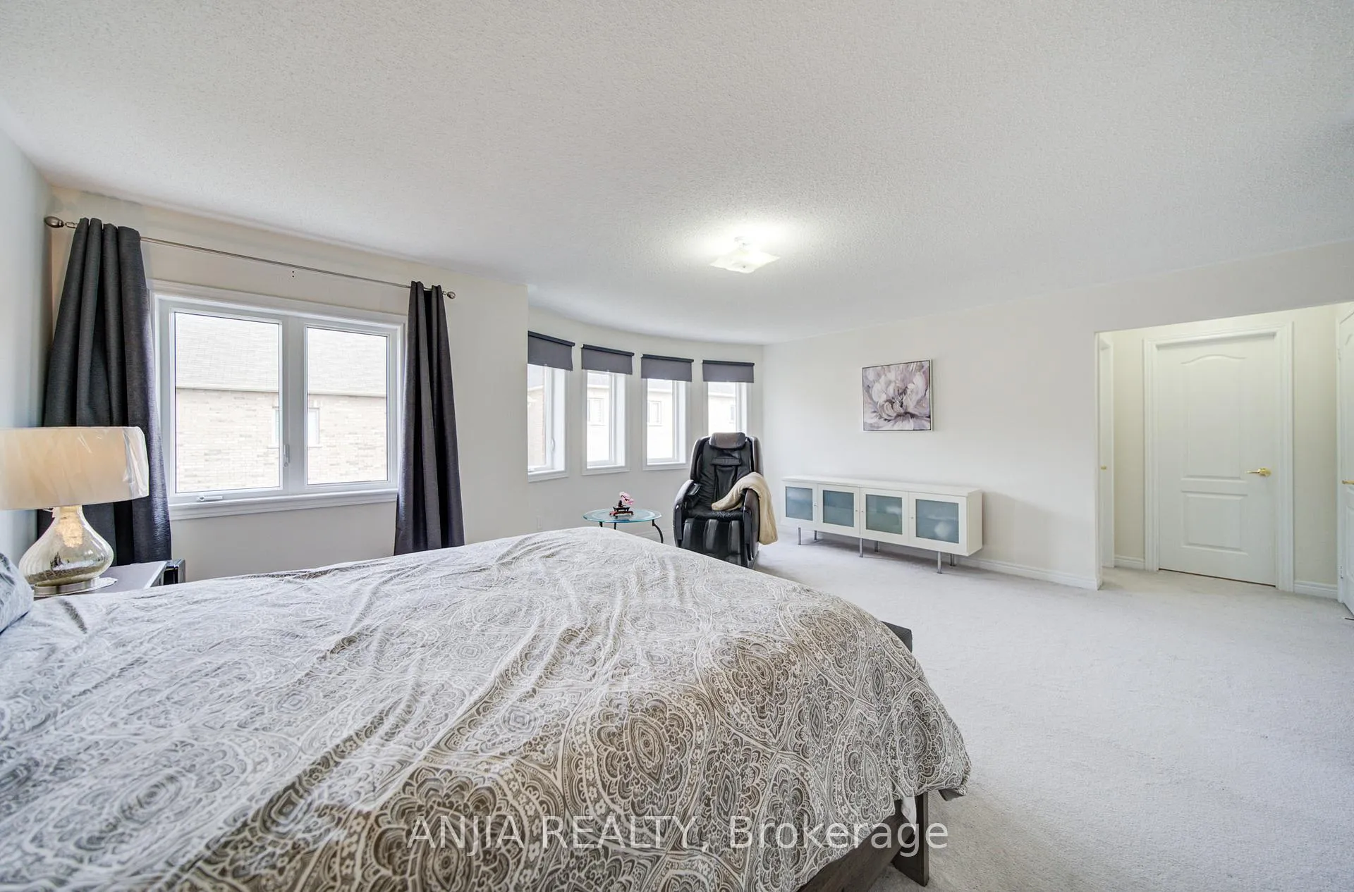 Photo 45 of 1165 Blencowe Crescent, Newmarket, Stonehaven-Wyndham — HOMEH