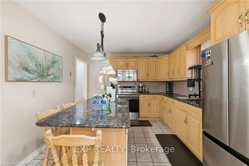 Photo 9 of 364 Roselawn Place, Waterloo, North Lakeshore — HOMEH