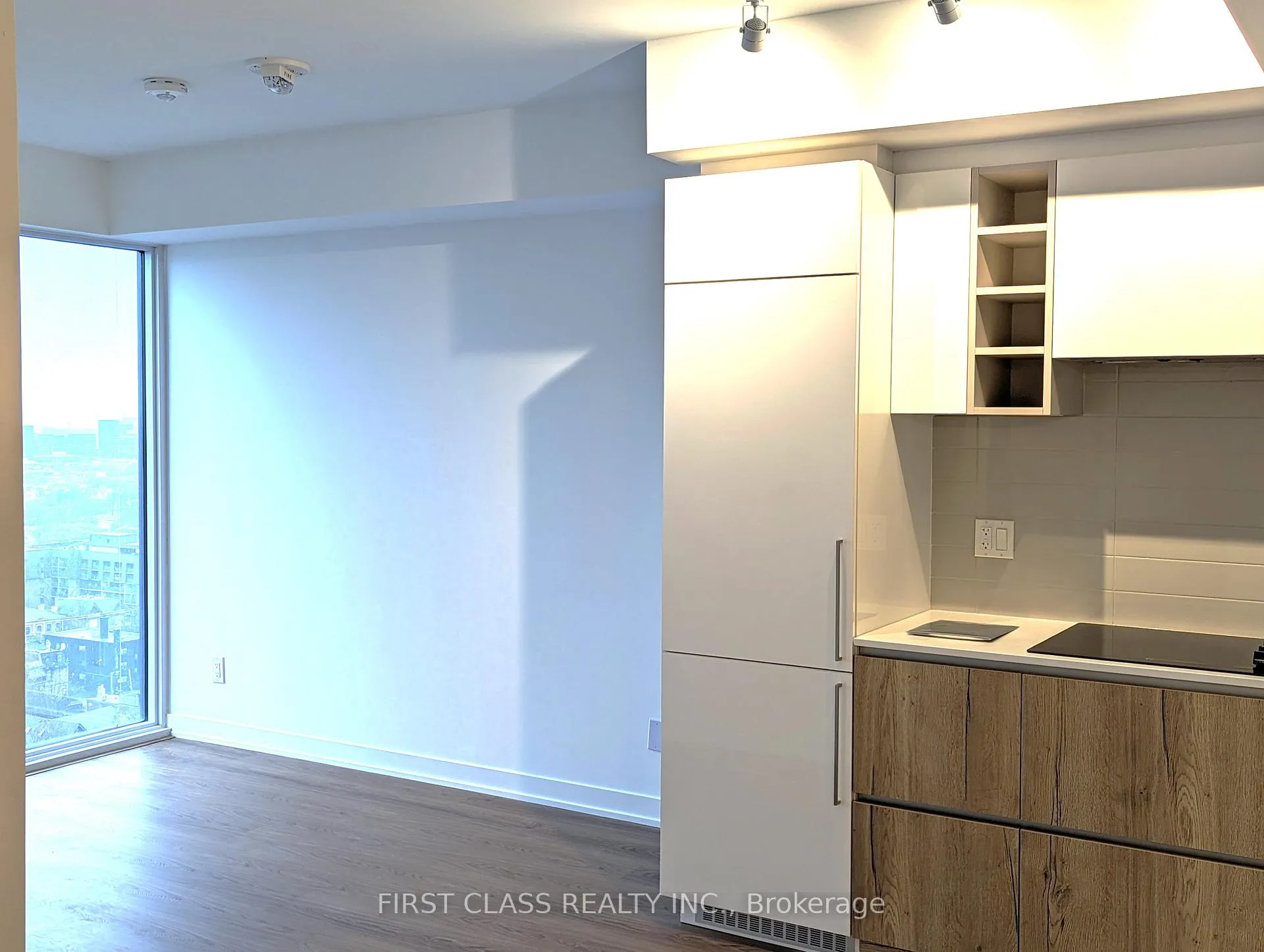 Photo 5 of Unit 2011, 319 Jarvis Street E, Toronto, Church-Yonge Corridor — HOMEH
