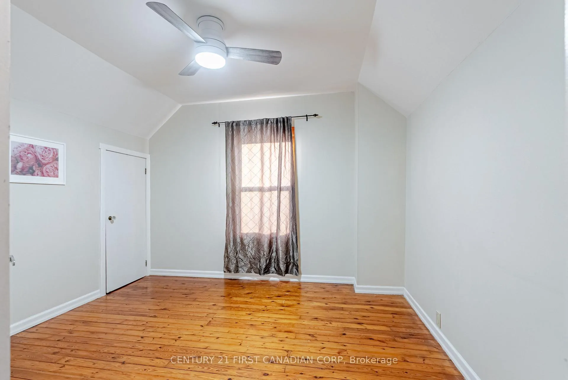 Photo 28 of 108 Myrtle Street, St. Thomas — HOMEH