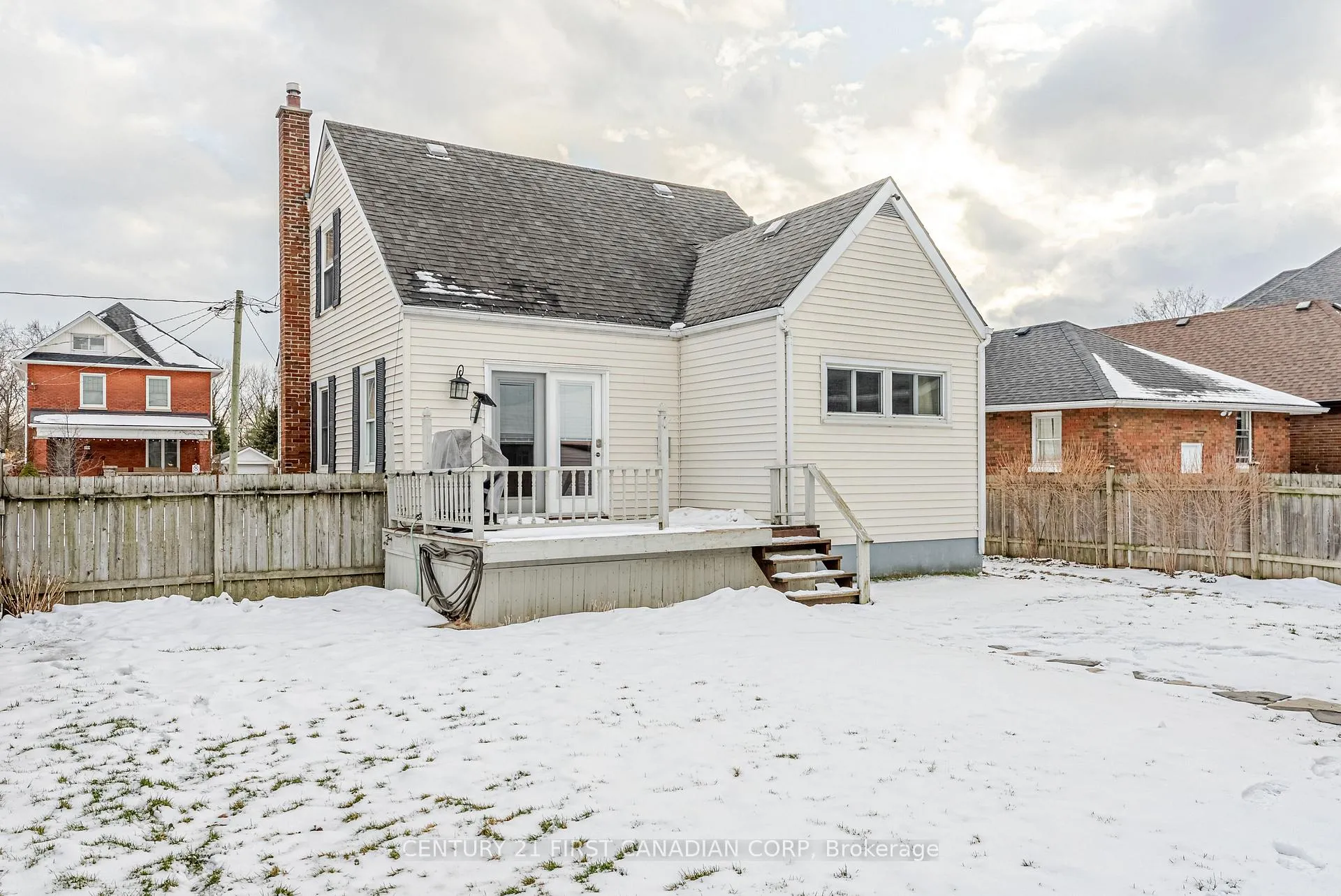 Photo 42 of 108 Myrtle Street, St. Thomas — HOMEH