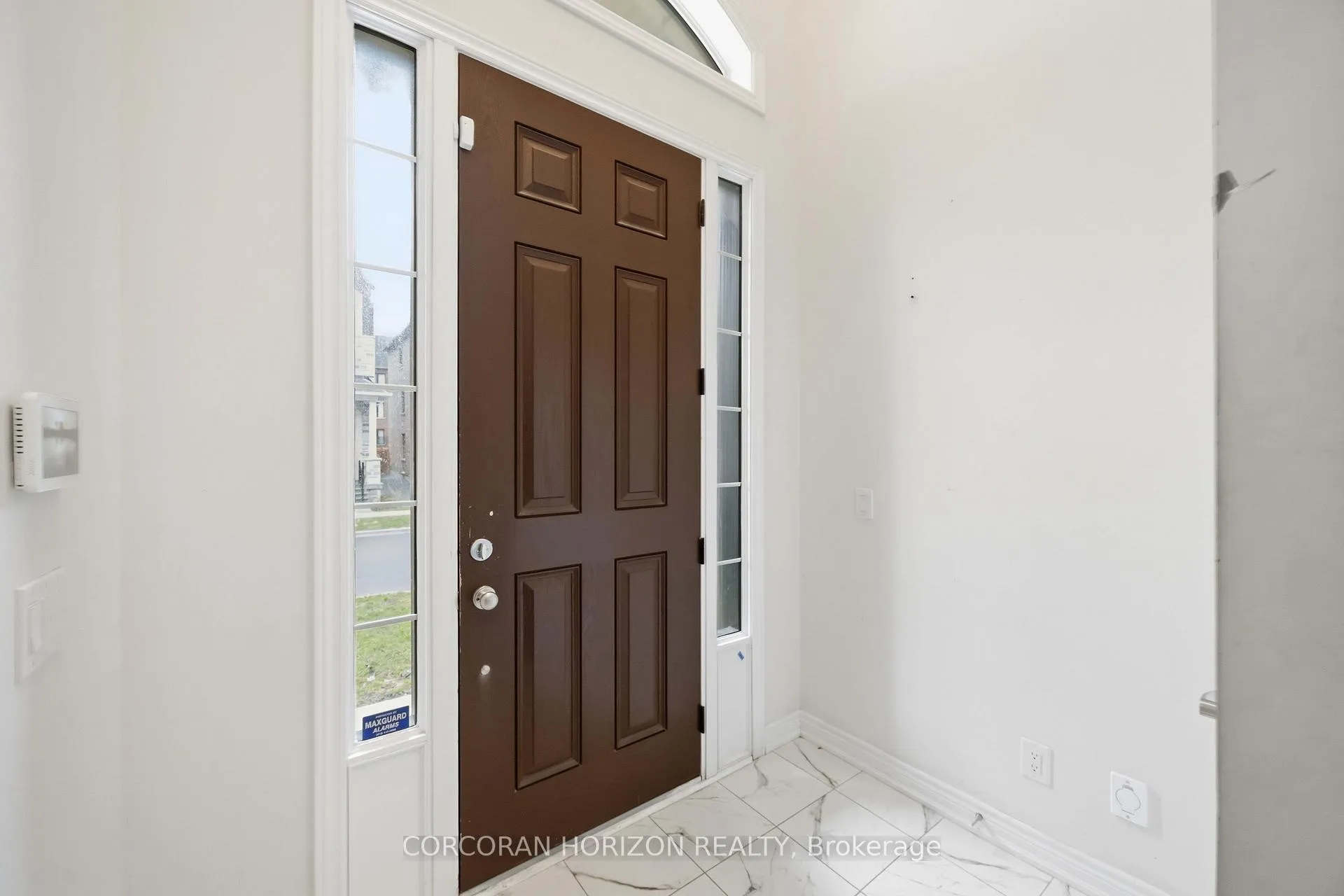 Photo 4 of 91 Dorian Drive, Whitby, Rural Whitby — HOMEH