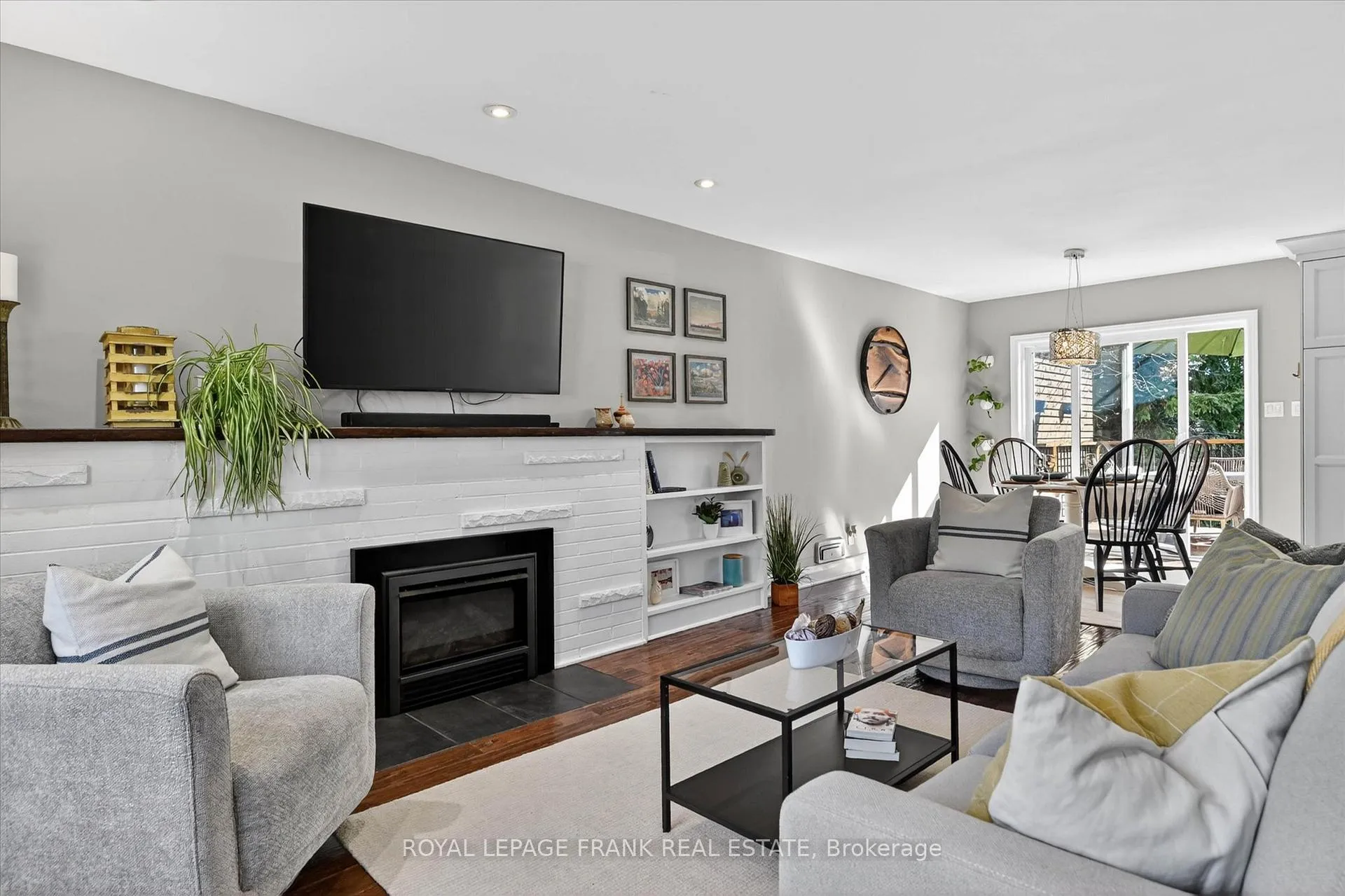 Photo 6 of 452 Gordon Avenue, Peterborough, Town Ward 3 — HOMEH