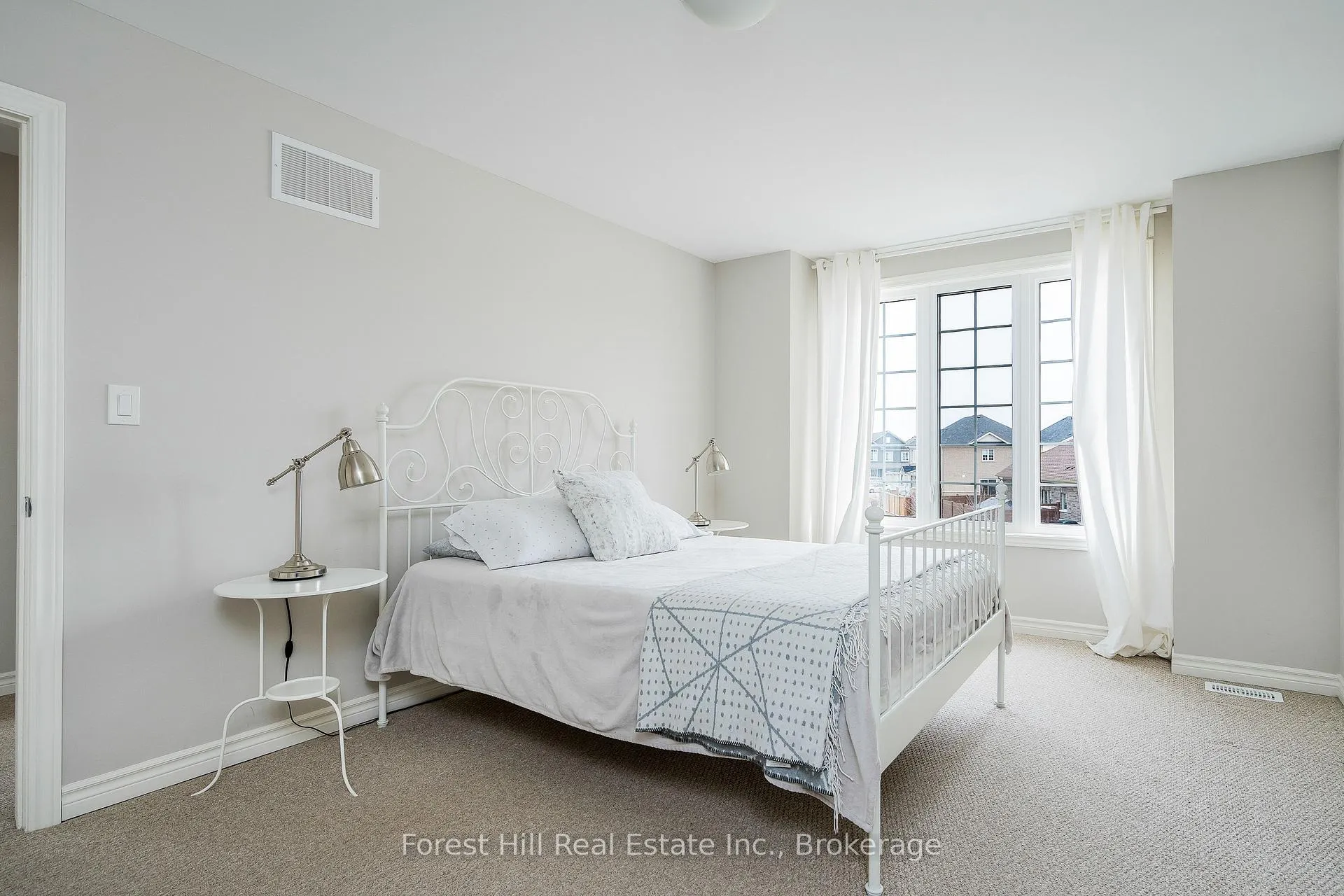 Photo 18 of 222 Springfield Crescent, Clearview, Stayner — HOMEH