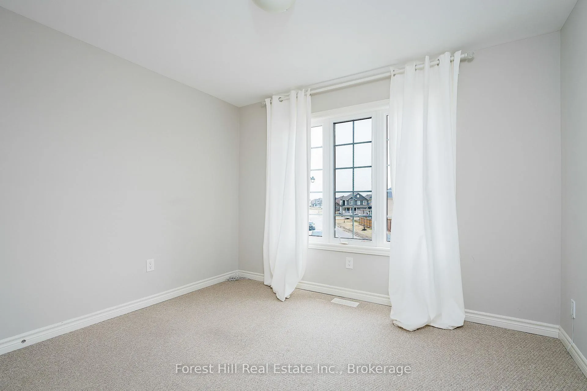 Photo 20 of 222 Springfield Crescent, Clearview, Stayner — HOMEH