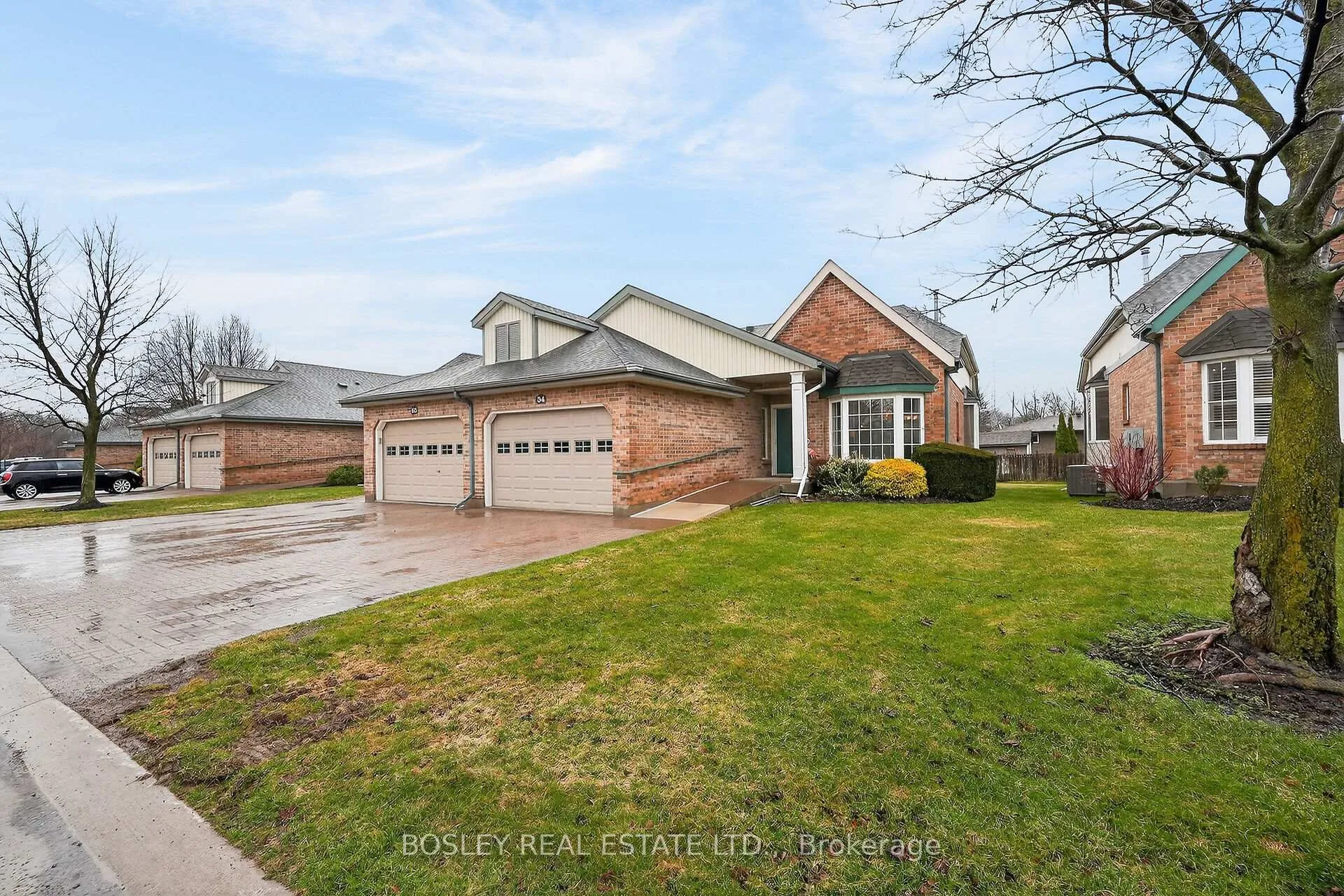 Photo 1 of Unit 34, 121 Glen Morris Drive, St. Catharines, Glendale/Glenridge — HOMEH