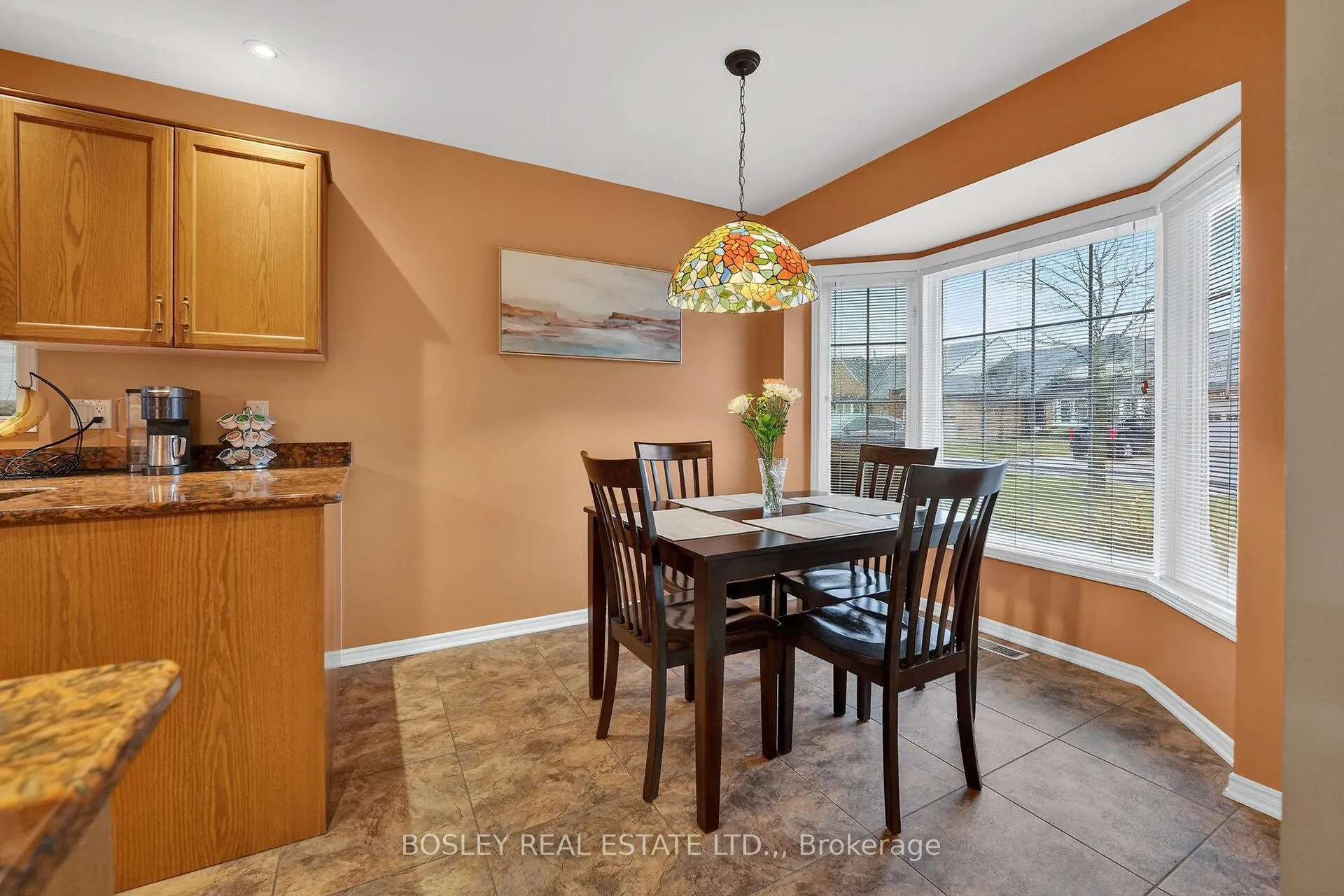 Photo 6 of Unit 34, 121 Glen Morris Drive, St. Catharines, Glendale/Glenridge — HOMEH