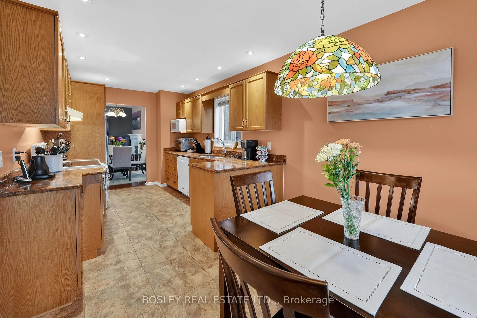 Photo 7 of Unit 34, 121 Glen Morris Drive, St. Catharines, Glendale/Glenridge — HOMEH