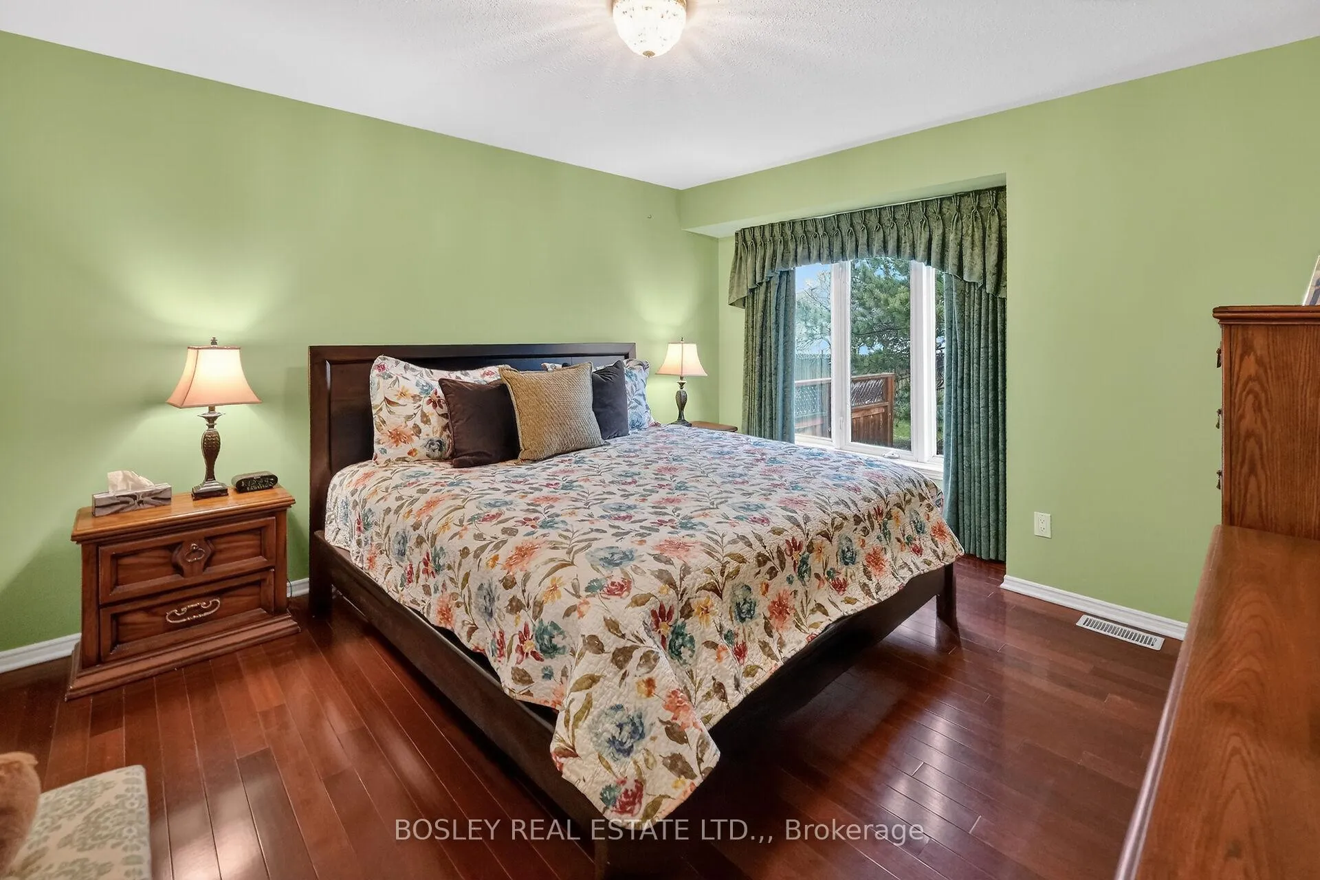 Photo 17 of Unit 34, 121 Glen Morris Drive, St. Catharines, Glendale/Glenridge — HOMEH