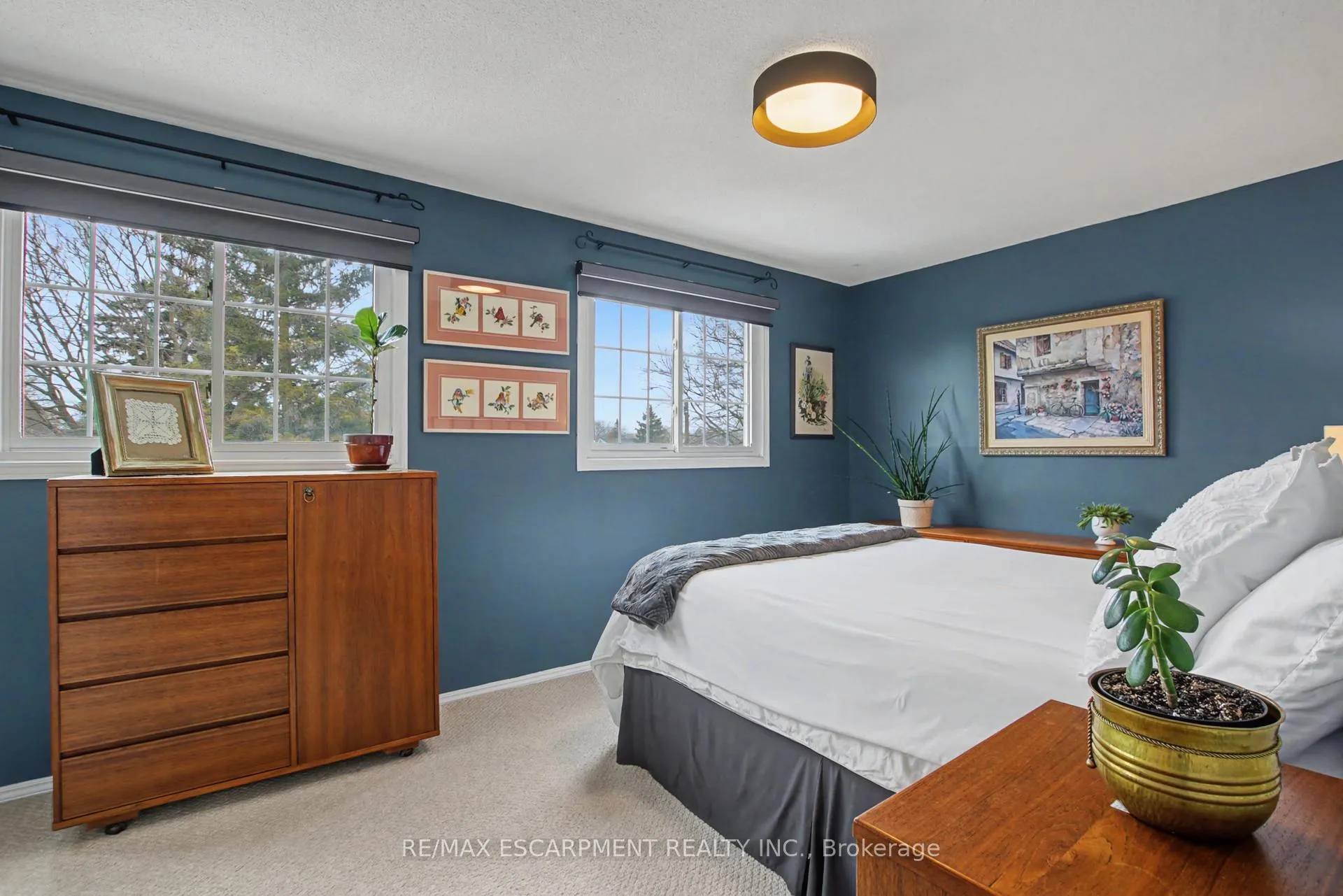 Photo 17 of 21 Greystone Crescent, St. Catharines, Lakeport — HOMEH