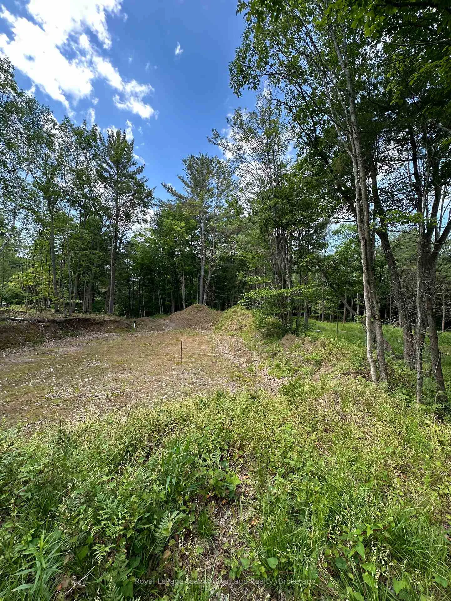 Photo 4 of 252 Nobel Road, McDougall — HOMEH