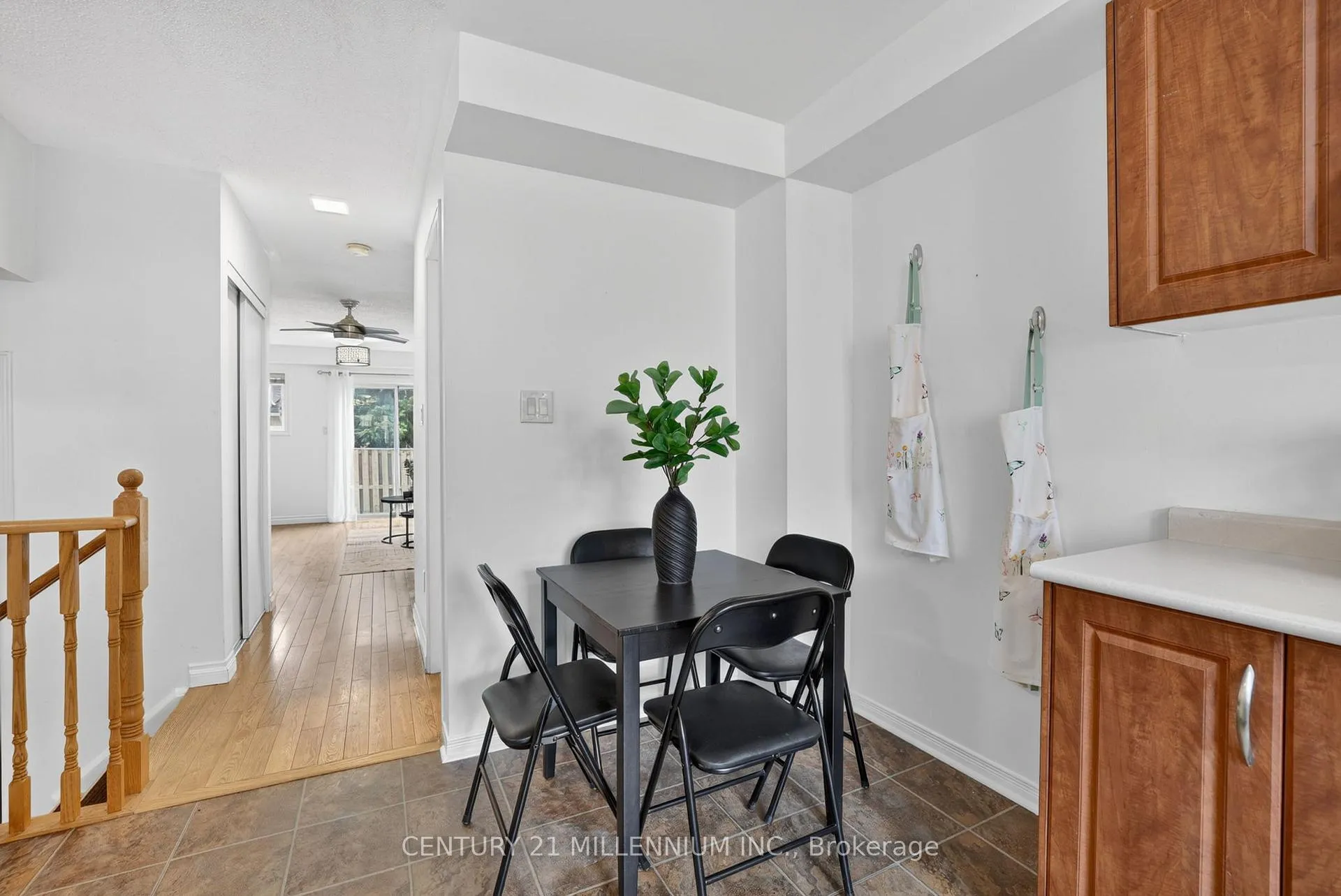 Photo 14 of Unit 97, 97 Spadina Road, Brampton, Brampton West — HOMEH