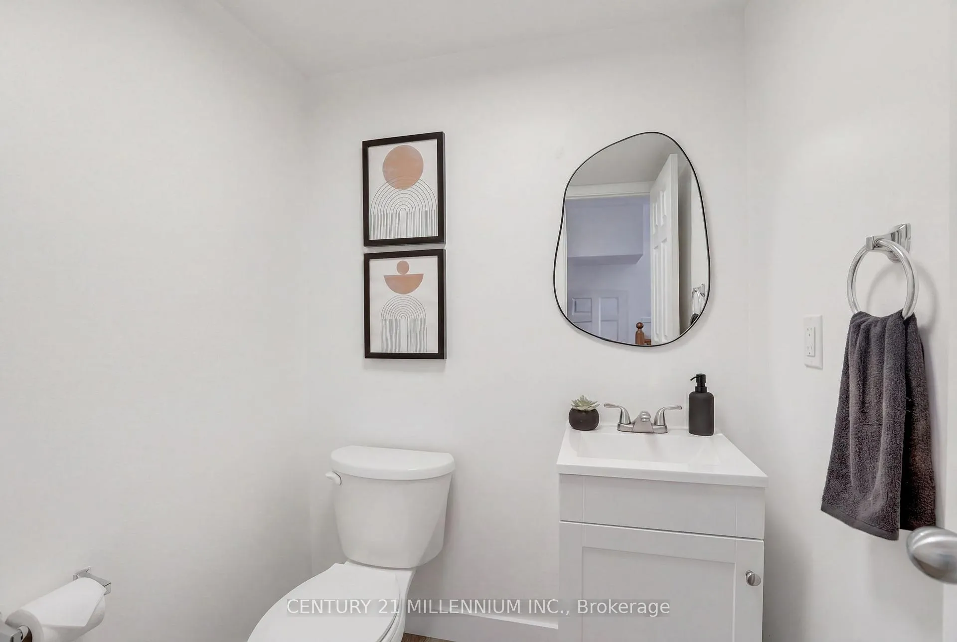 Photo 22 of Unit 97, 97 Spadina Road, Brampton, Brampton West — HOMEH