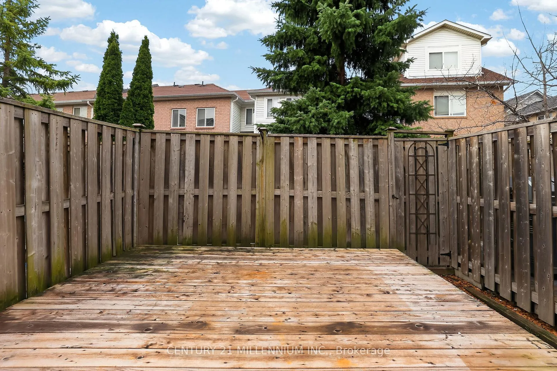 Photo 35 of Unit 97, 97 Spadina Road, Brampton, Brampton West — HOMEH