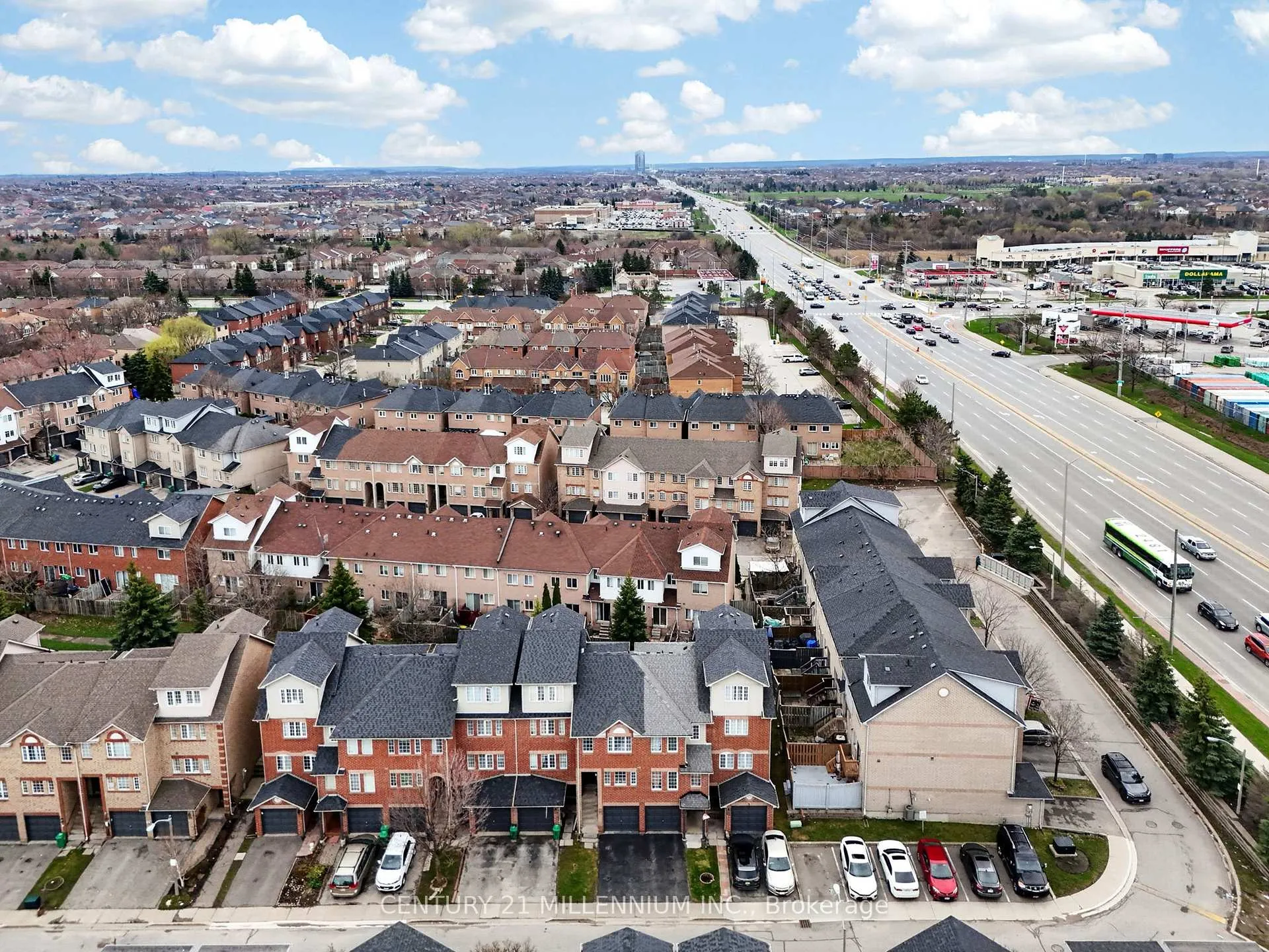 Photo 38 of Unit 97, 97 Spadina Road, Brampton, Brampton West — HOMEH