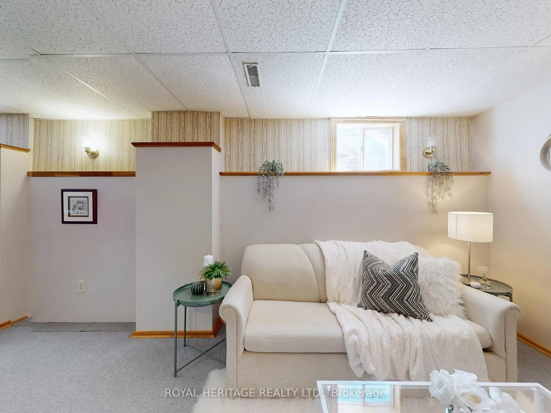 Photo 42 of 34 Barbour Crescent, Ajax, South East — HOMEH